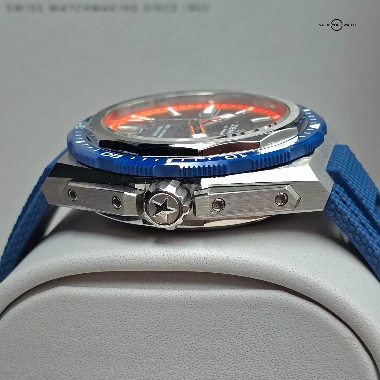 Zenith Defy Extreme Diver El Primero, Titanium with 3 straps, blue dial,full set - Image 13