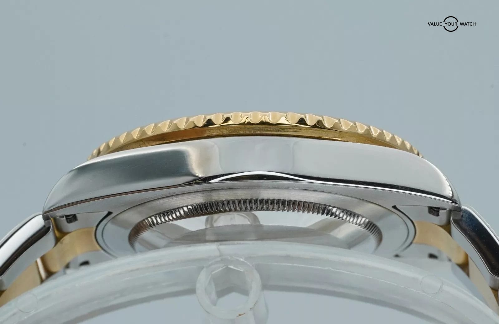 Rolex GMT Master II 116713 Ceramic Bezel Black Dial 18K Gold and SS BOX/PAPERS! - Image 10