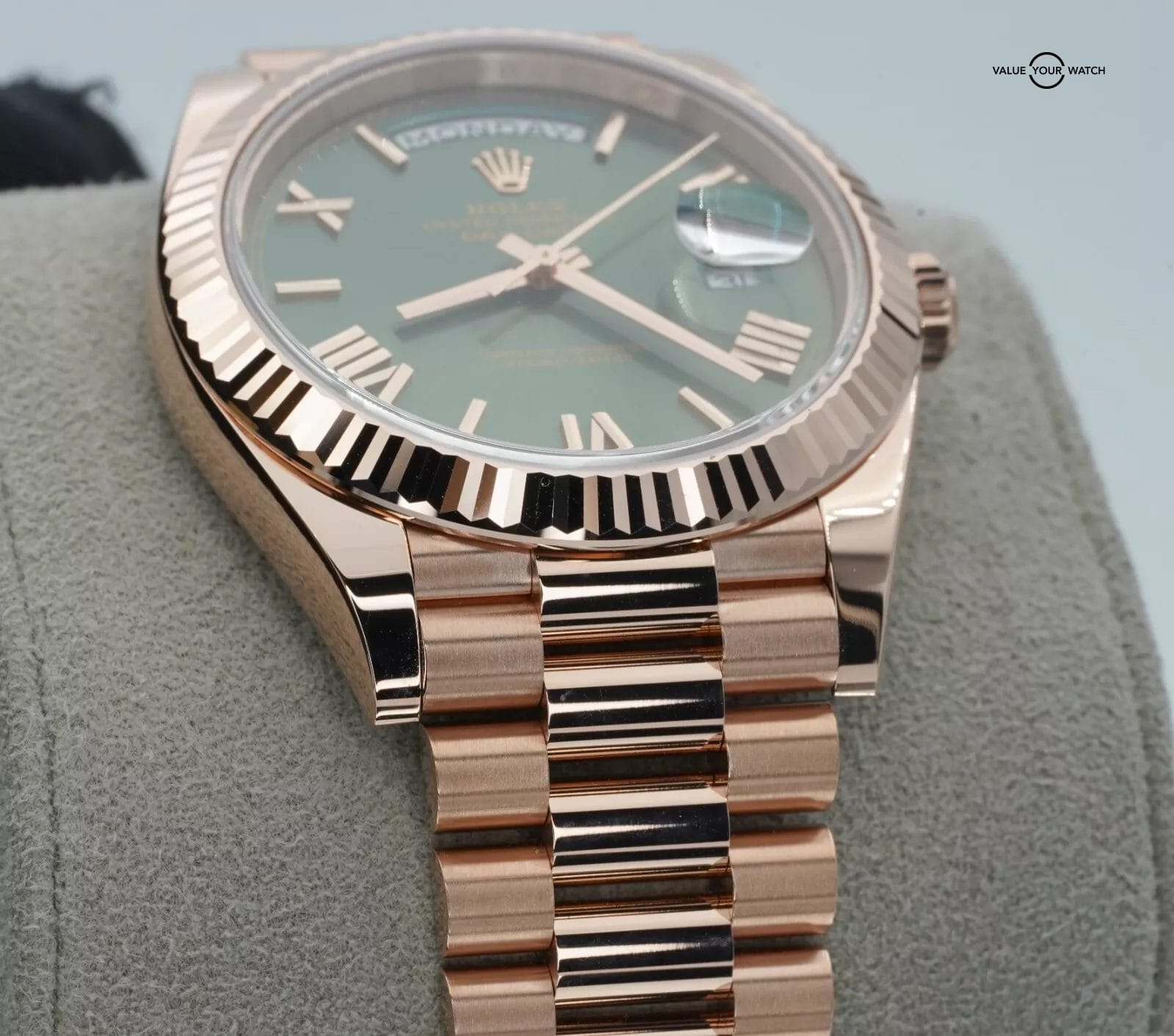 2025 Rolex Day-Date Rose Gold Olive Green Dial BOXES/PAPERS! - Image 10