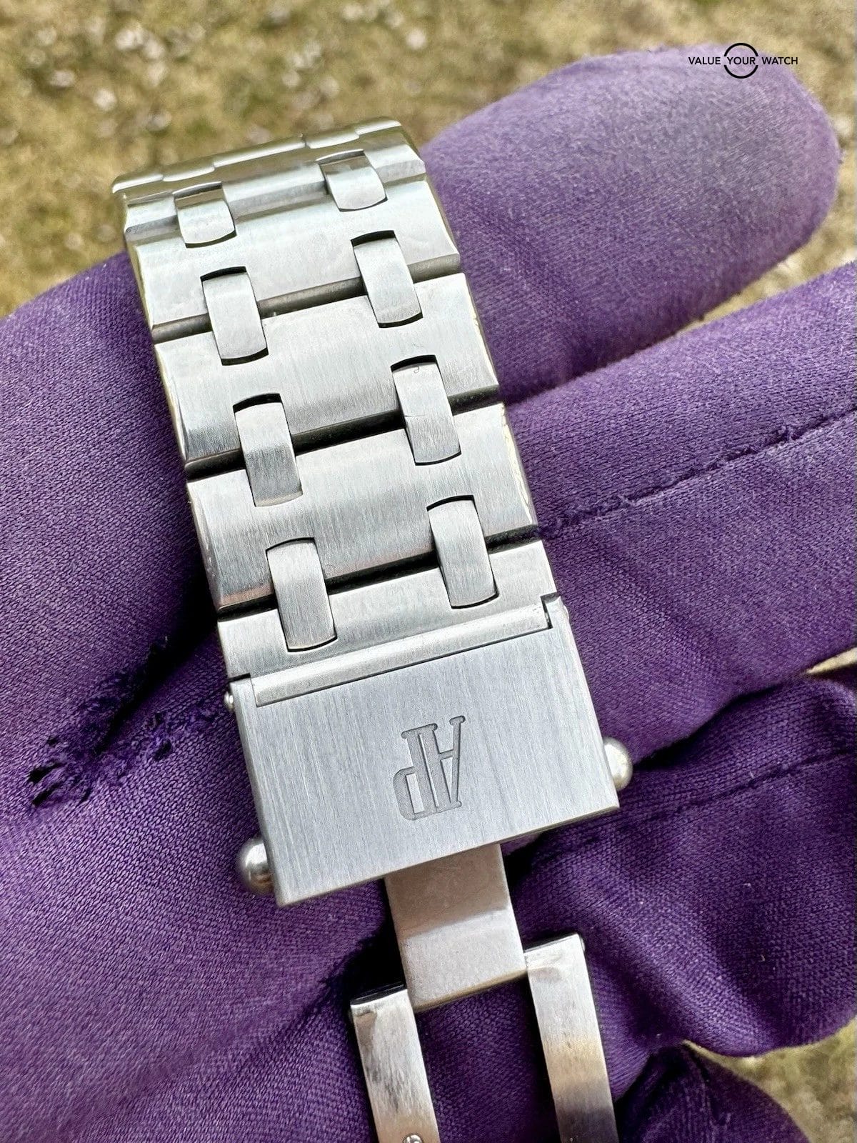 Audemars Piguet Royal Oak Offshore 25721ST.OO.1000ST.09.A Blue Box/Papers - Image 9