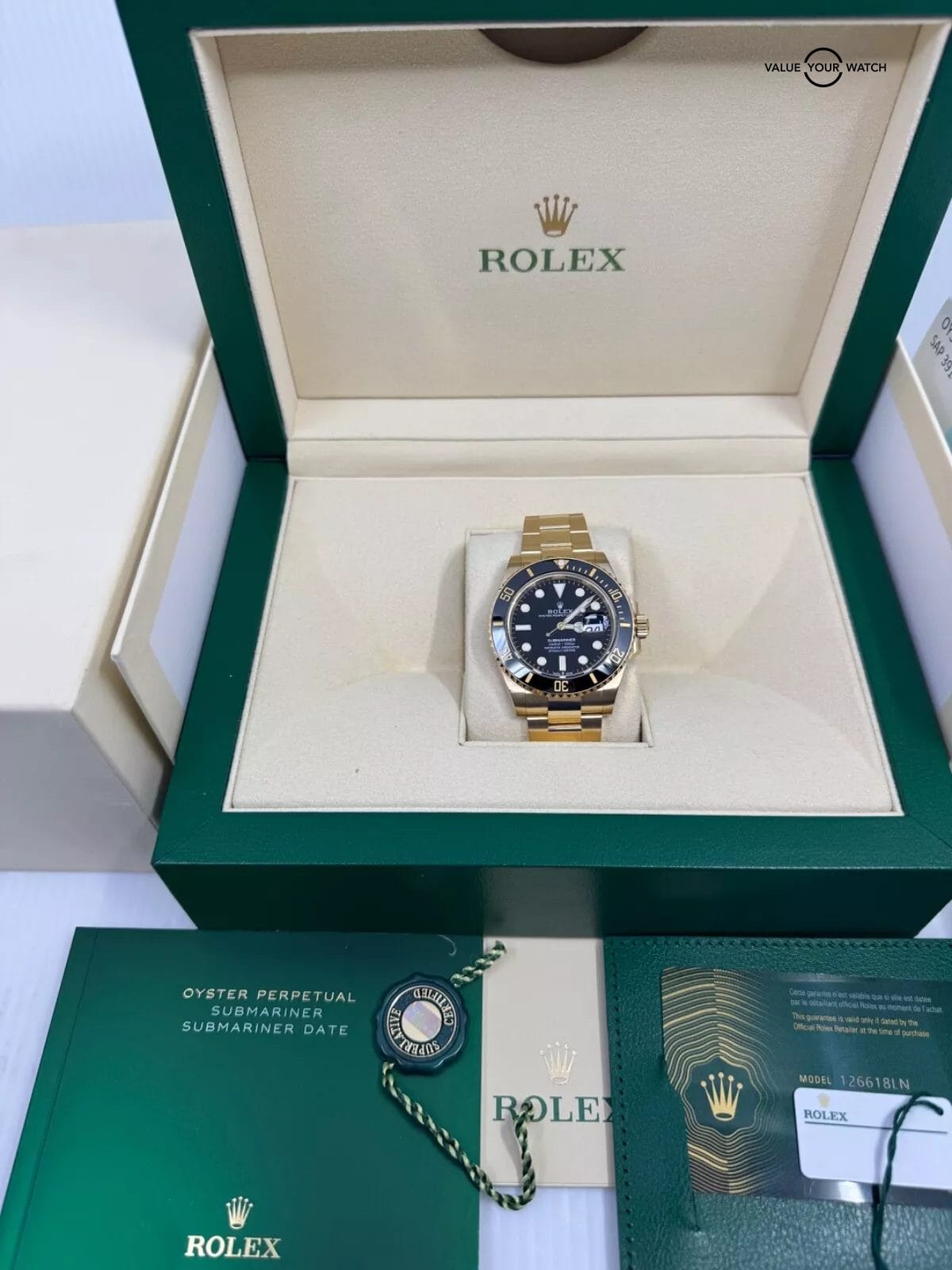 2024 Black Dial Ceramic Bezel 18k Yellow Gold Submariner Date Box Papers Complet - Image 2