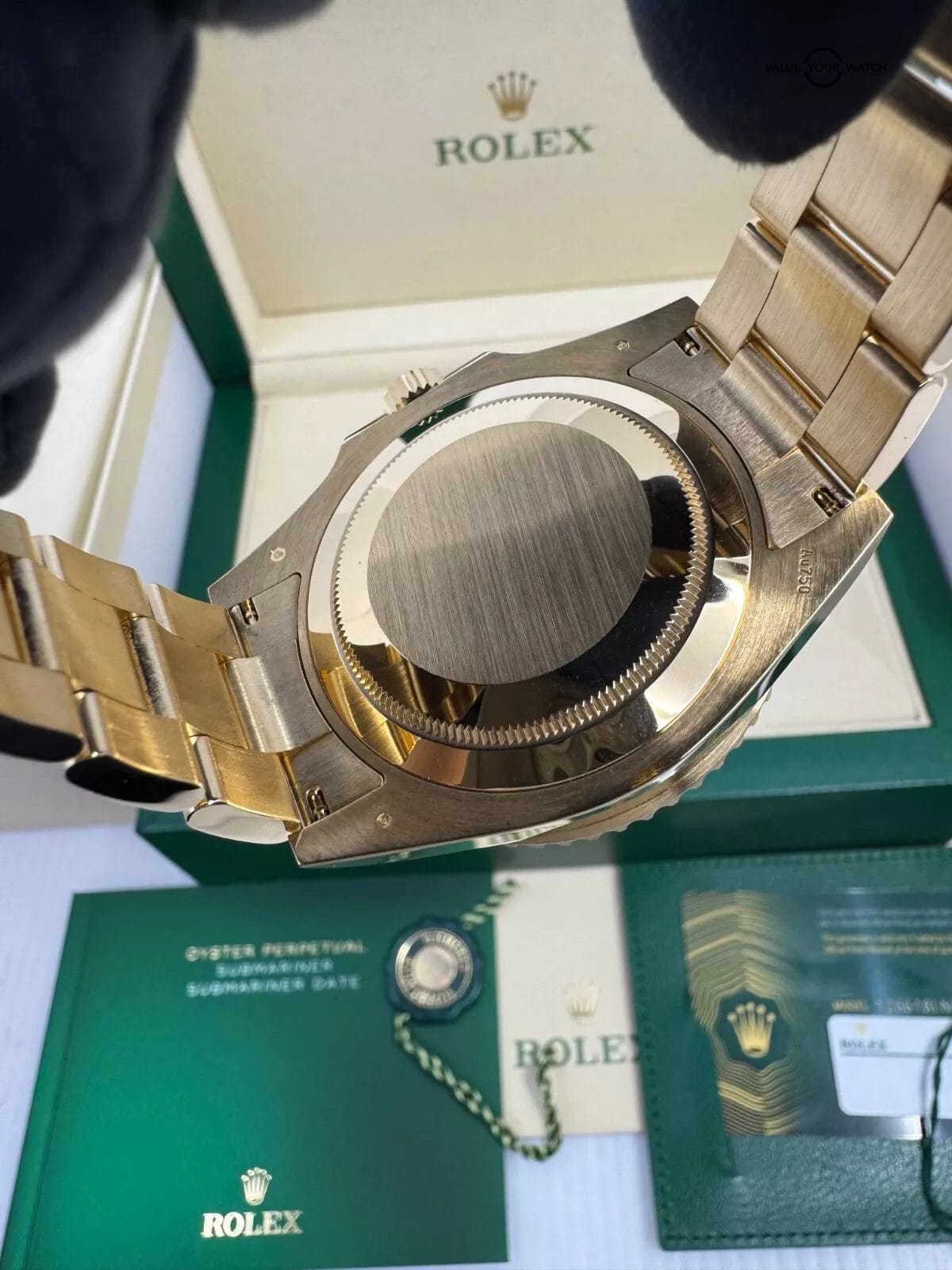 2024 Black Dial Ceramic Bezel 18k Yellow Gold Submariner Date Box Papers Complet - Image 3