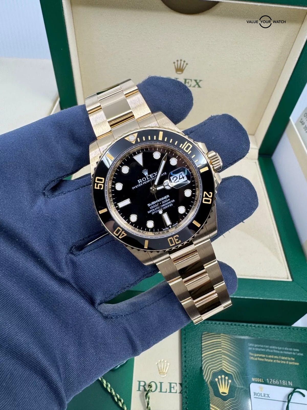 2024 Black Dial Ceramic Bezel 18k Yellow Gold Submariner Date Box Papers Complet