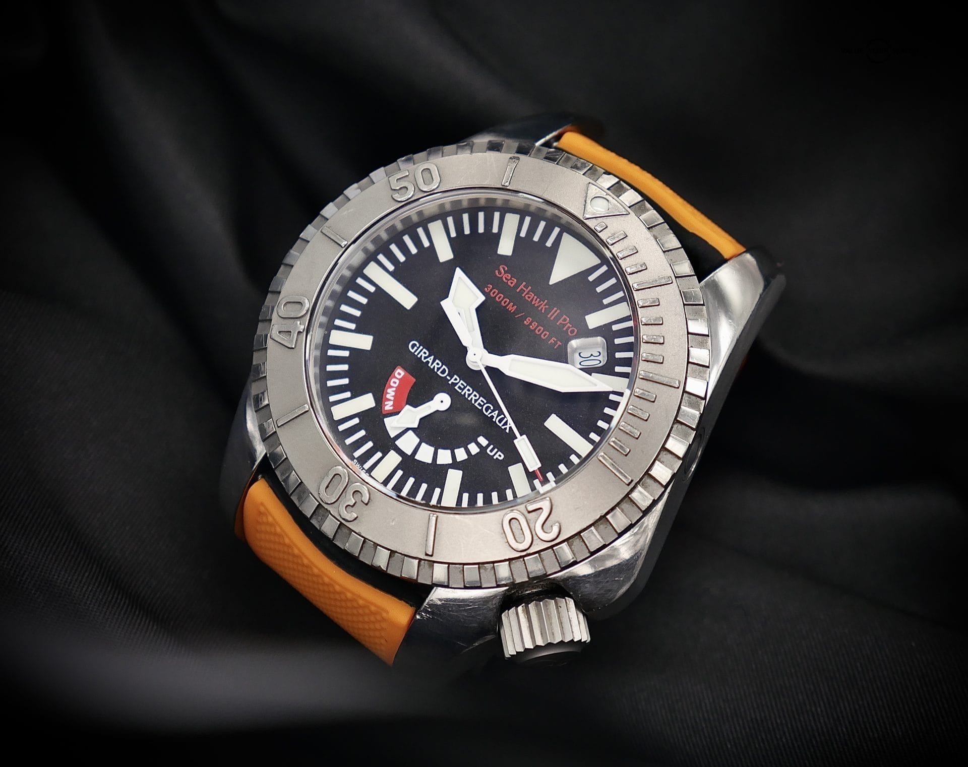 Girard-Perragaux Sea Hawk II Pro 49941 44mm Automatic Black Dial