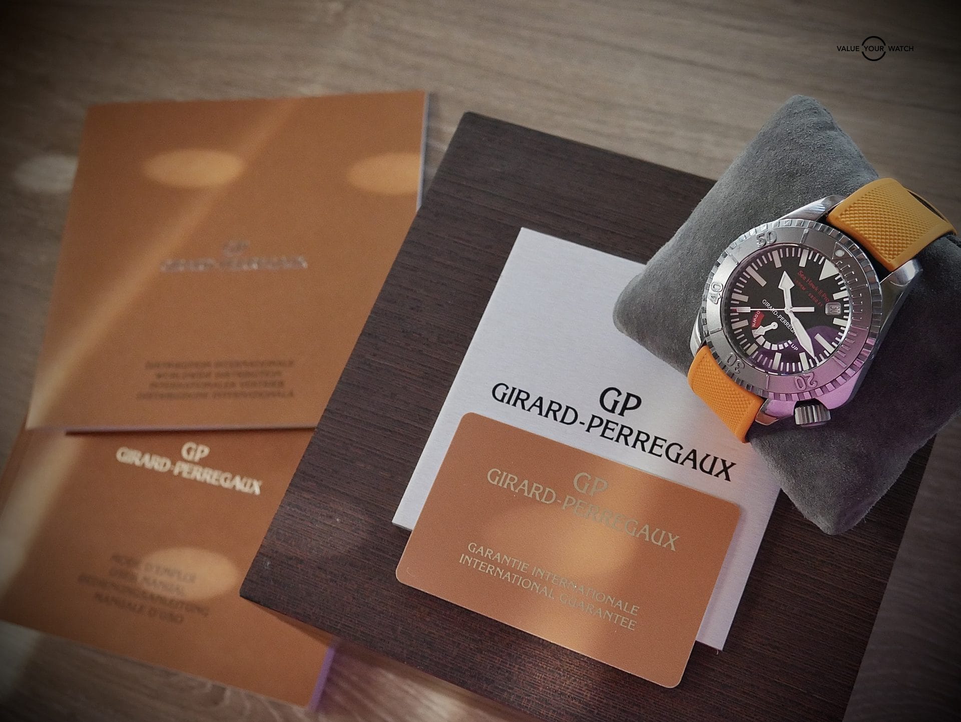 Girard-Perragaux Sea Hawk II Pro 49941 44mm Automatic Black Dial - Image 2