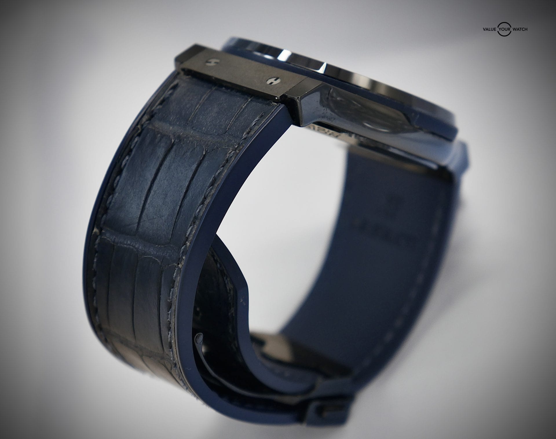 Hublot Classic Fusion Ceramic 542.CM.7170.LR 42mm Automatic Sapphire Dial - Image 9