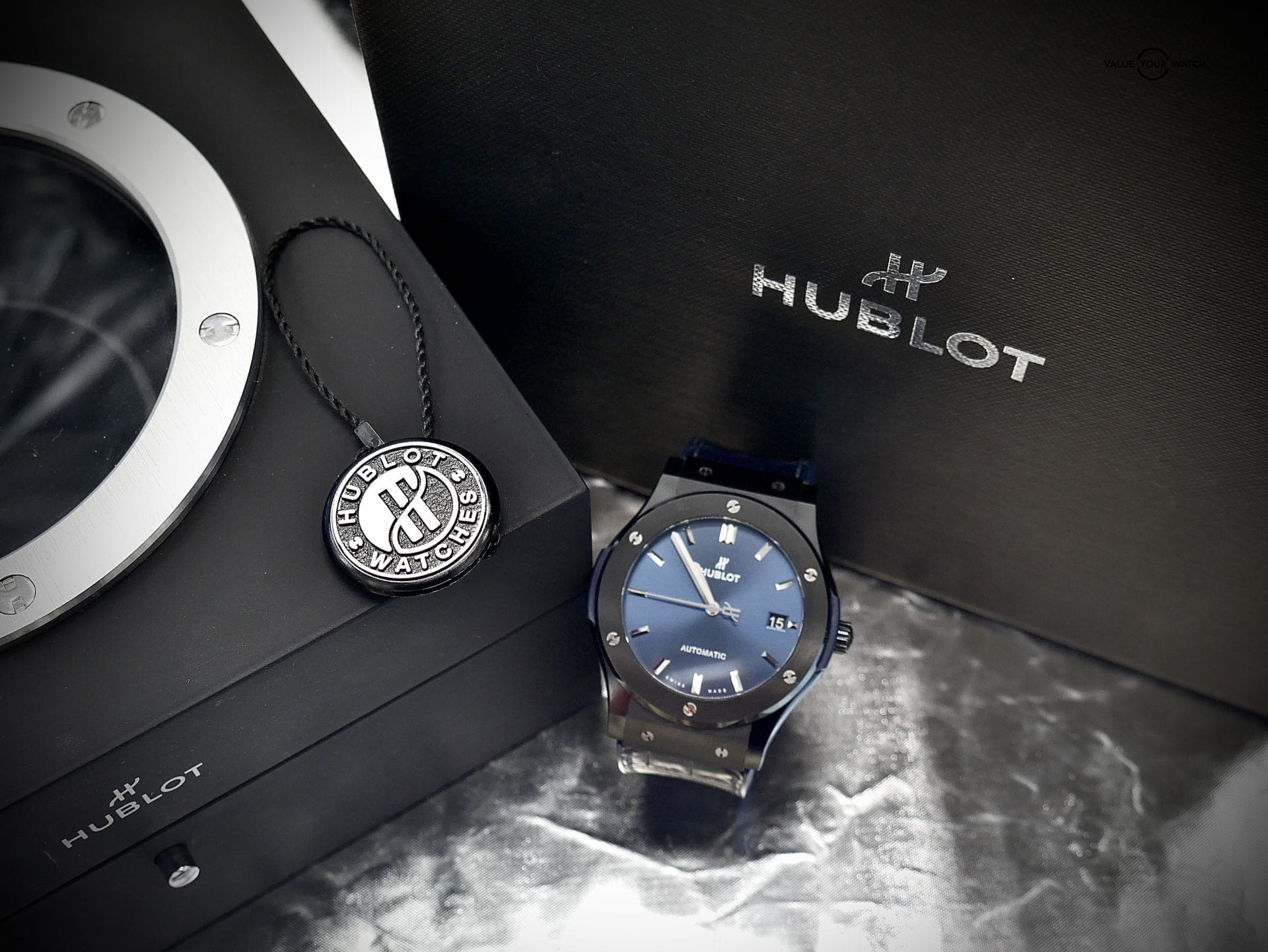 Hublot Classic Fusion Ceramic 542.CM.7170.LR 42mm Automatic Sapphire Dial - Image 2