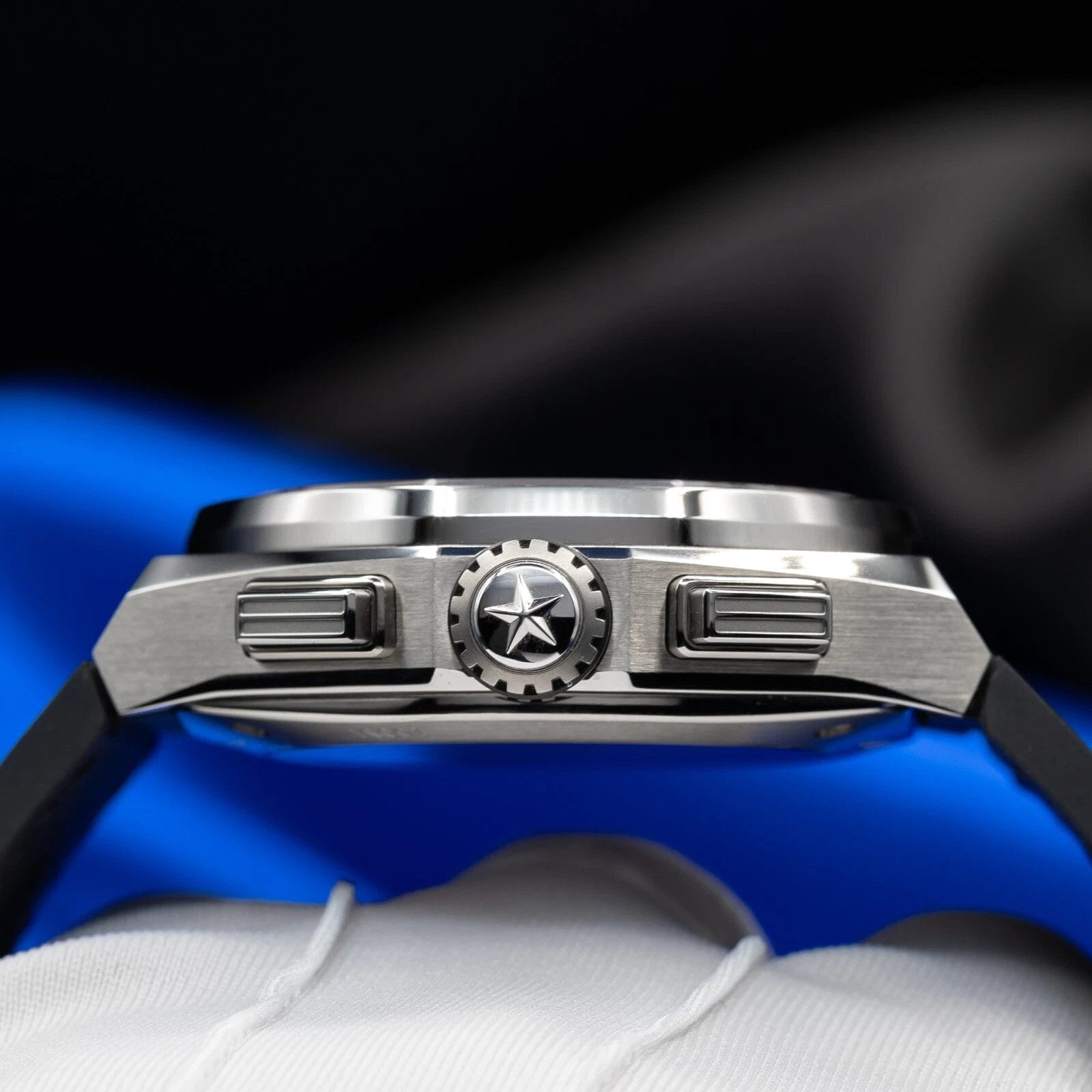 Zenith Defy 21 El Primero Titanium 44mm 95.9000.9004/78.R582 Men's New & Unworn - Image 9