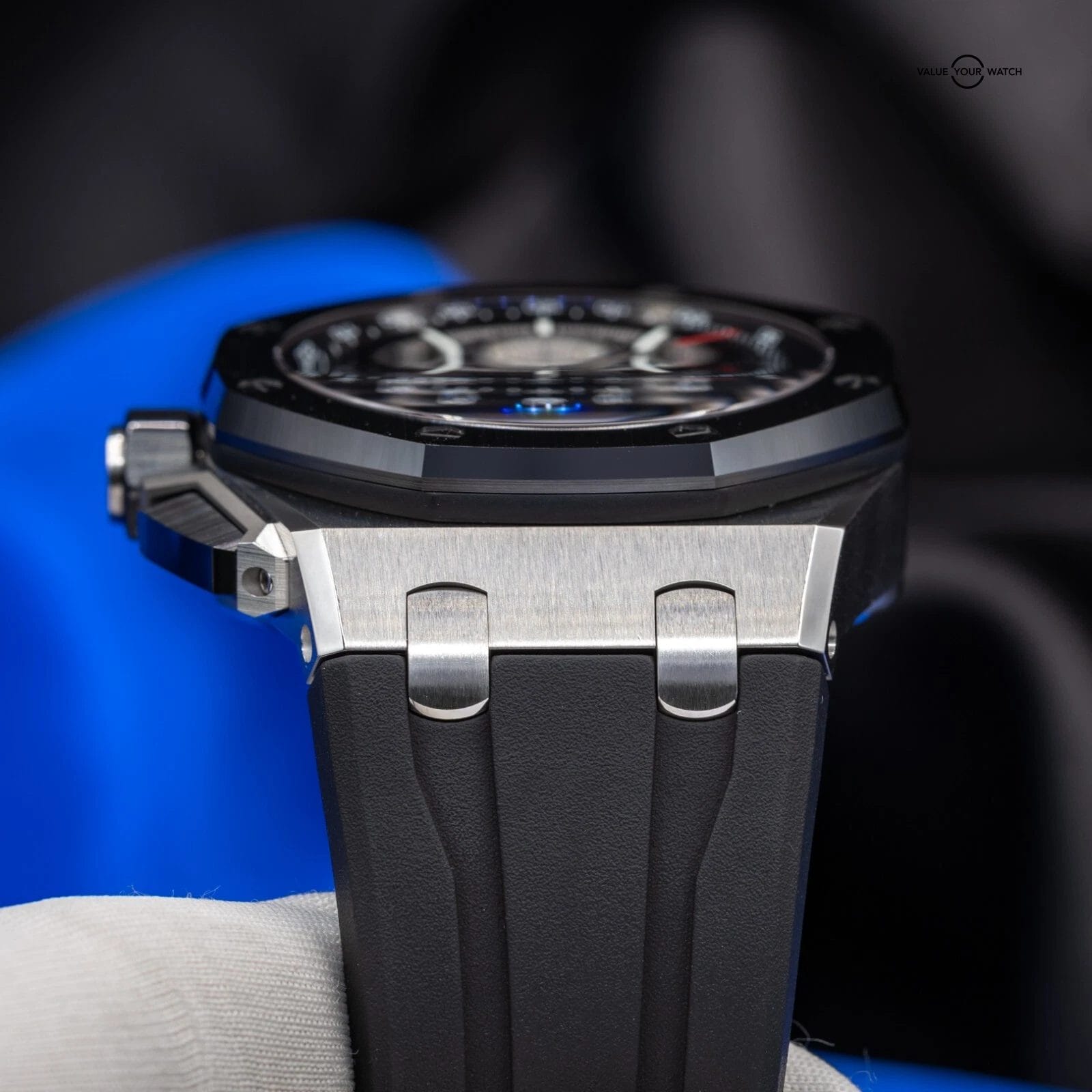 Audemars Piguet Royal Oak Offshore Chronograph Black Ceramic 43mm Men's 26420SO - Image 6