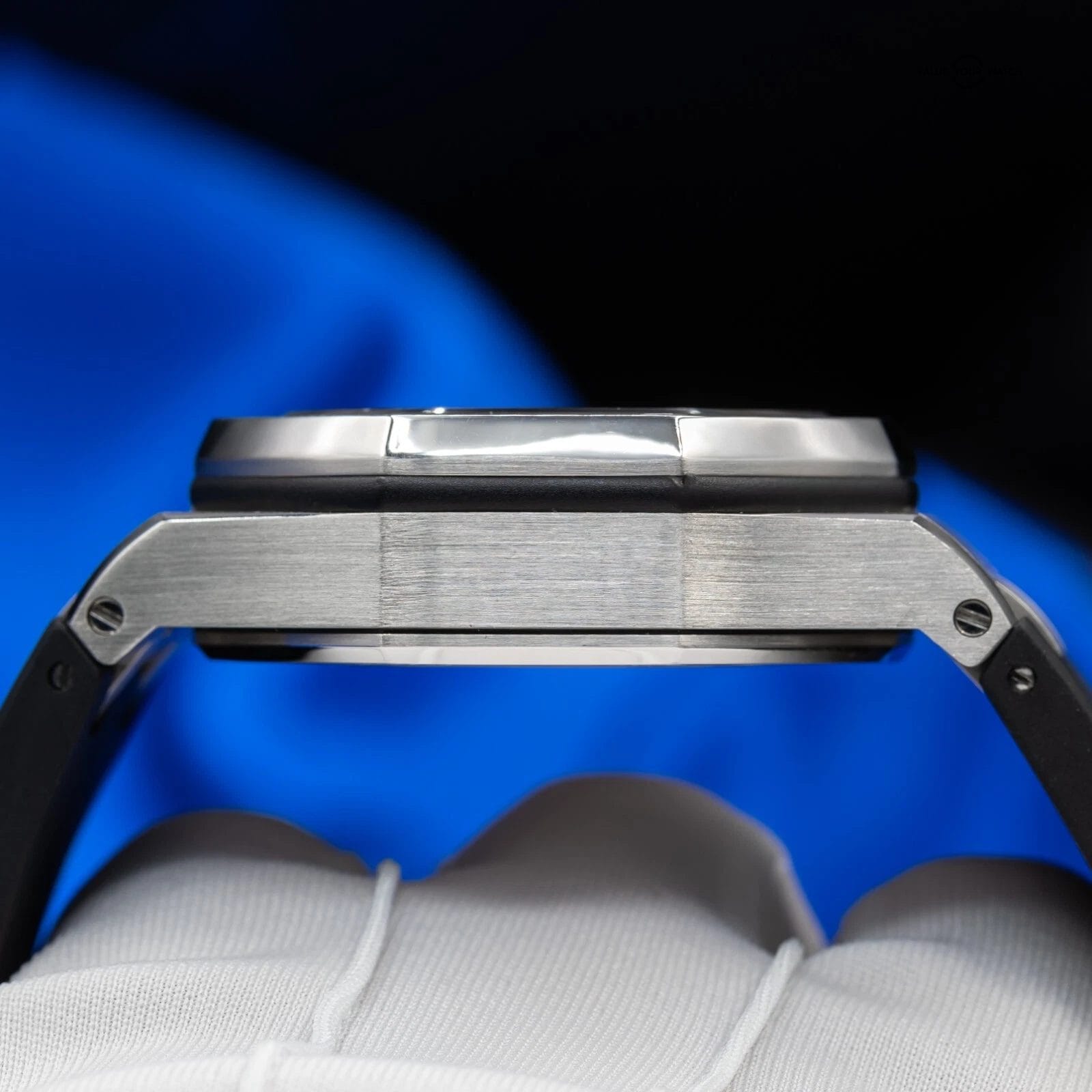 Audemars Piguet Royal Oak Offshore Chronograph "The Batman" Black Dial 26470ST - Image 9