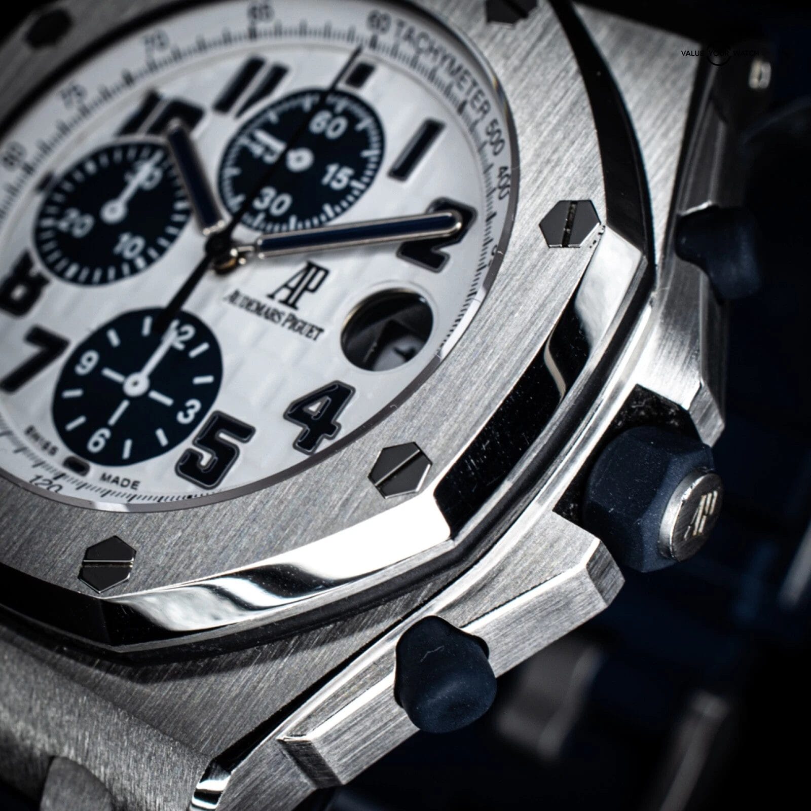 Audemars Piguet ROO "Navy Panda" 42mm – Ref. 26170ST.OO.D305CR.01 with B&P - Image 9