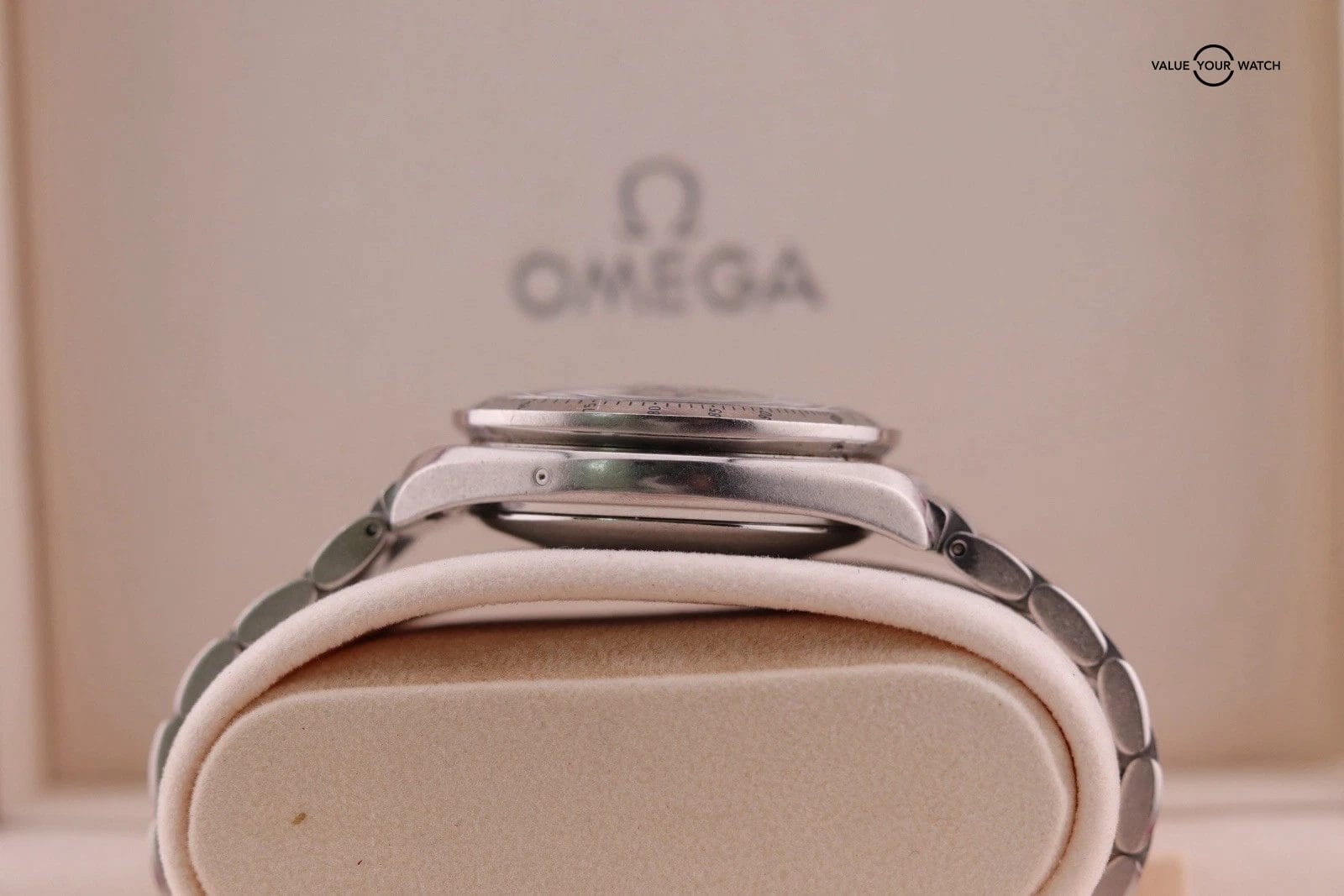 OMEGA Speedmaster Day‑Date 3523.30.00 | Double Boxed + Pictogram Card - Image 15
