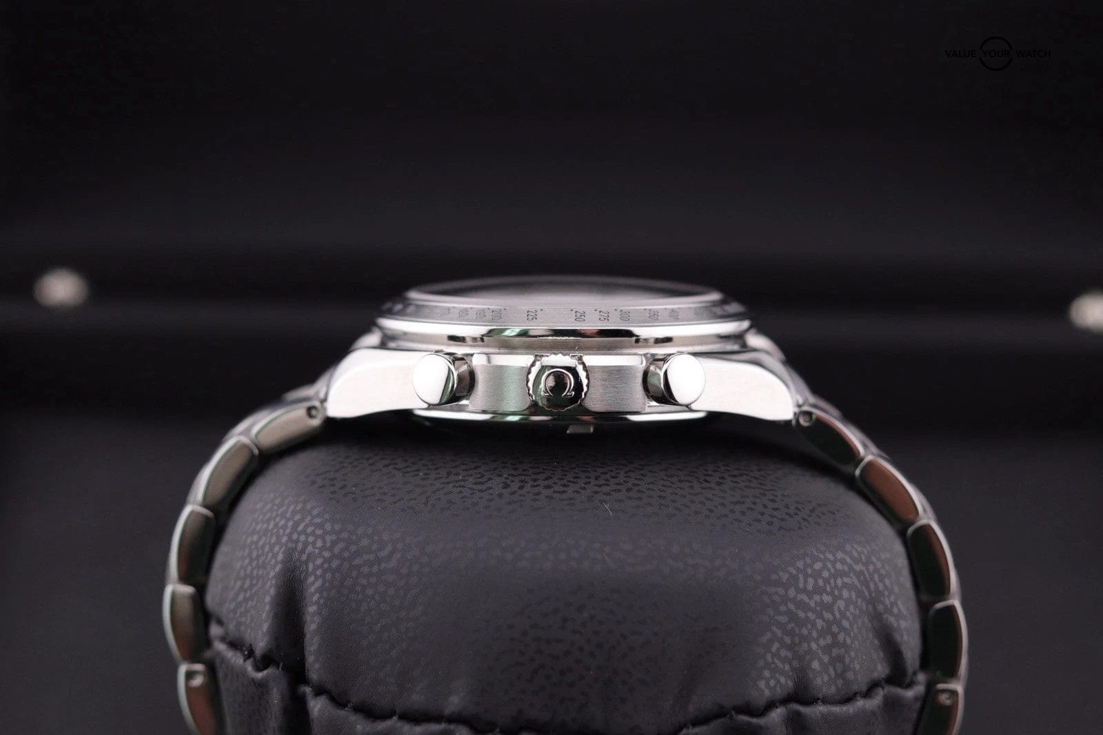 2011 OMEGA Speedmaster Date Chronograph | ref 3211.30 | All 3 Cards Included!! - Image 8