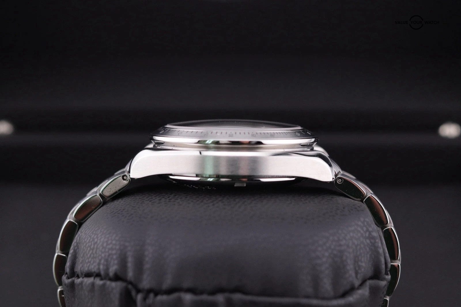 2011 OMEGA Speedmaster Date Chronograph | ref 3211.30 | All 3 Cards Included!! - Image 9