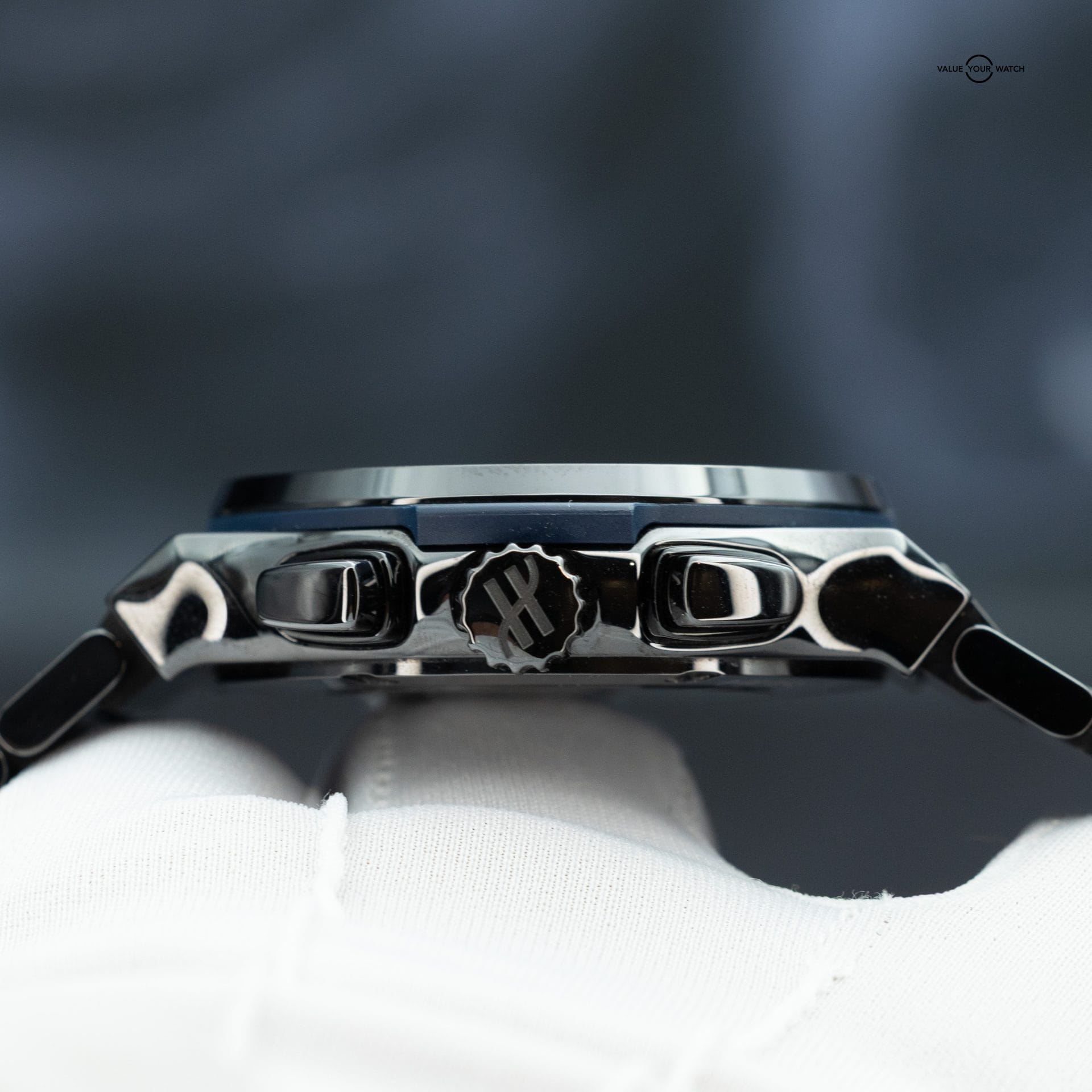 Hublot Classic Fusion Chronograph Blue Ceramic Ref. 520.CM.7170.CM - Image 7