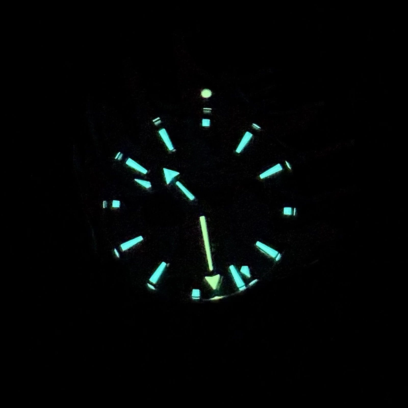 Omega "Oreo" Seamaster Planet Ocean GMT 215.30.44.22.01.001 - B&Ps/Extra Strap! - Image 2