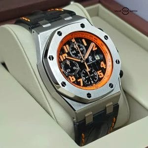 Audemars Piguet Royal Oak Offshore Volcano 42mm in steel, full set w/extra strap