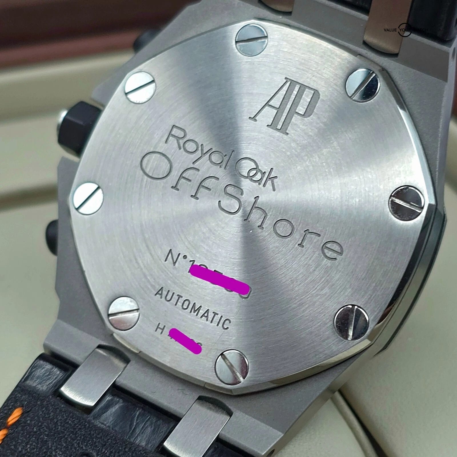 Audemars Piguet Royal Oak Offshore Volcano 42mm in steel, full set w/extra strap - Image 6