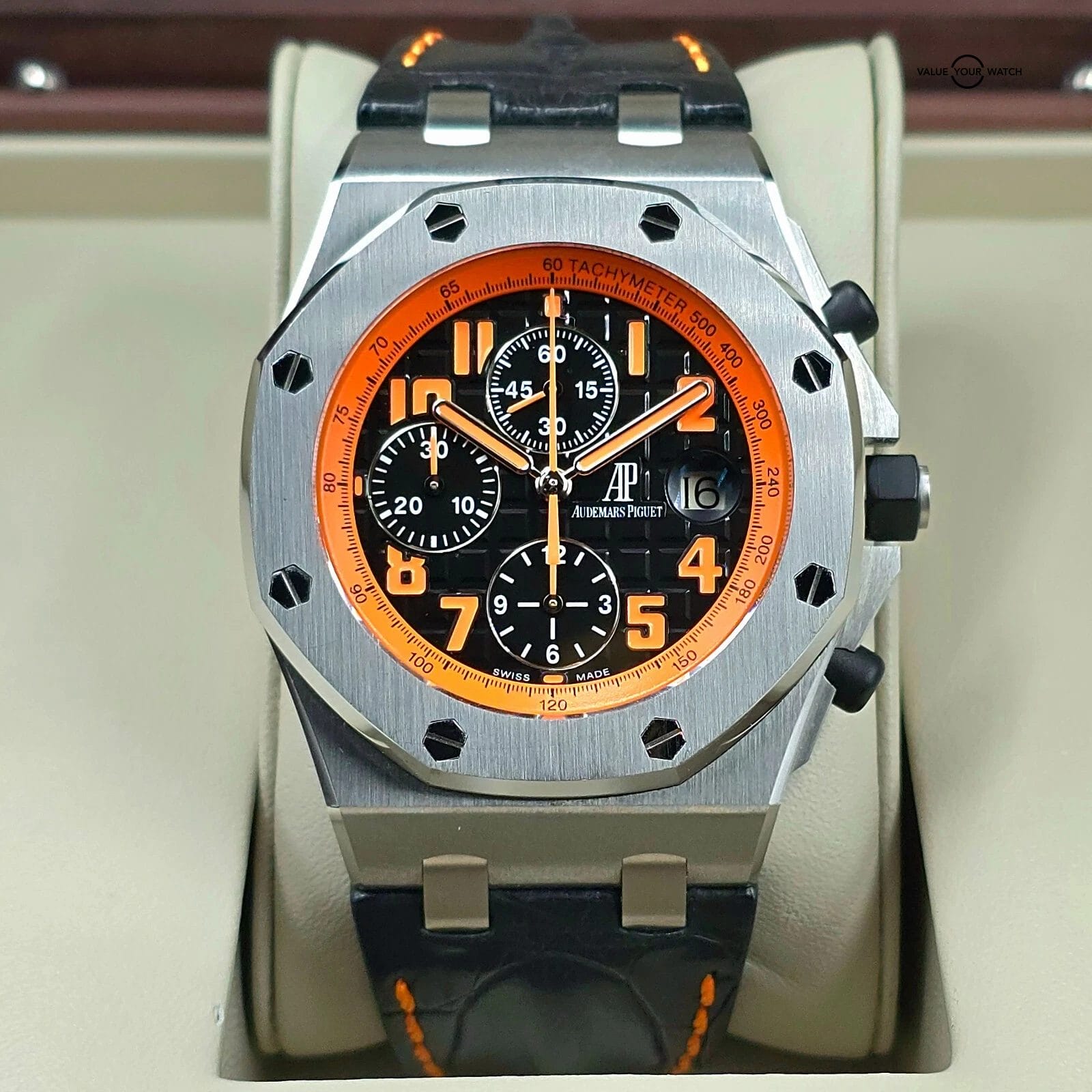 Audemars Piguet Royal Oak Offshore Volcano 42mm in steel, full set w/extra strap - Image 12