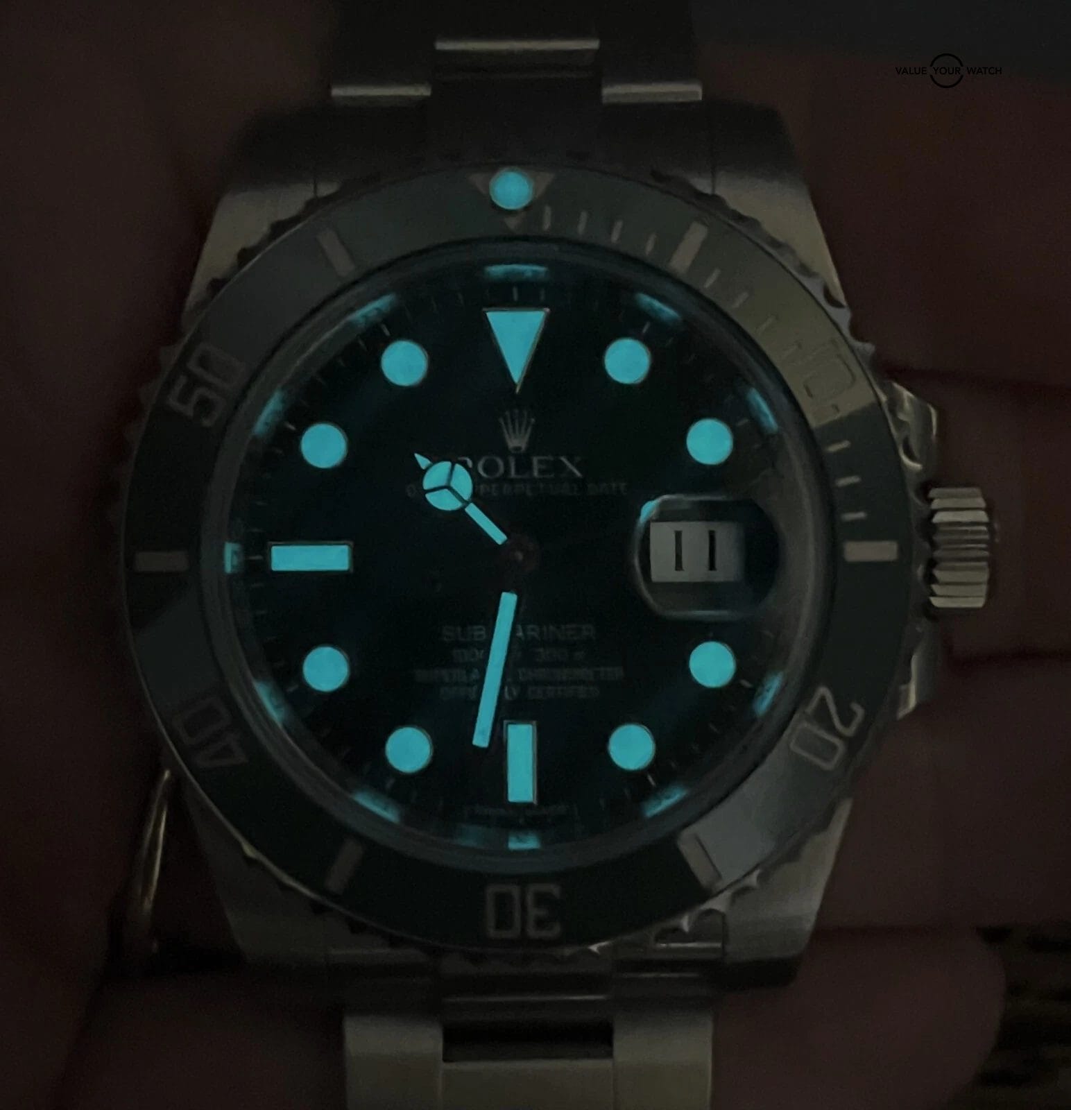 Rolex Submariner Date Hulk 40mm Boxes/Papers! - Image 2