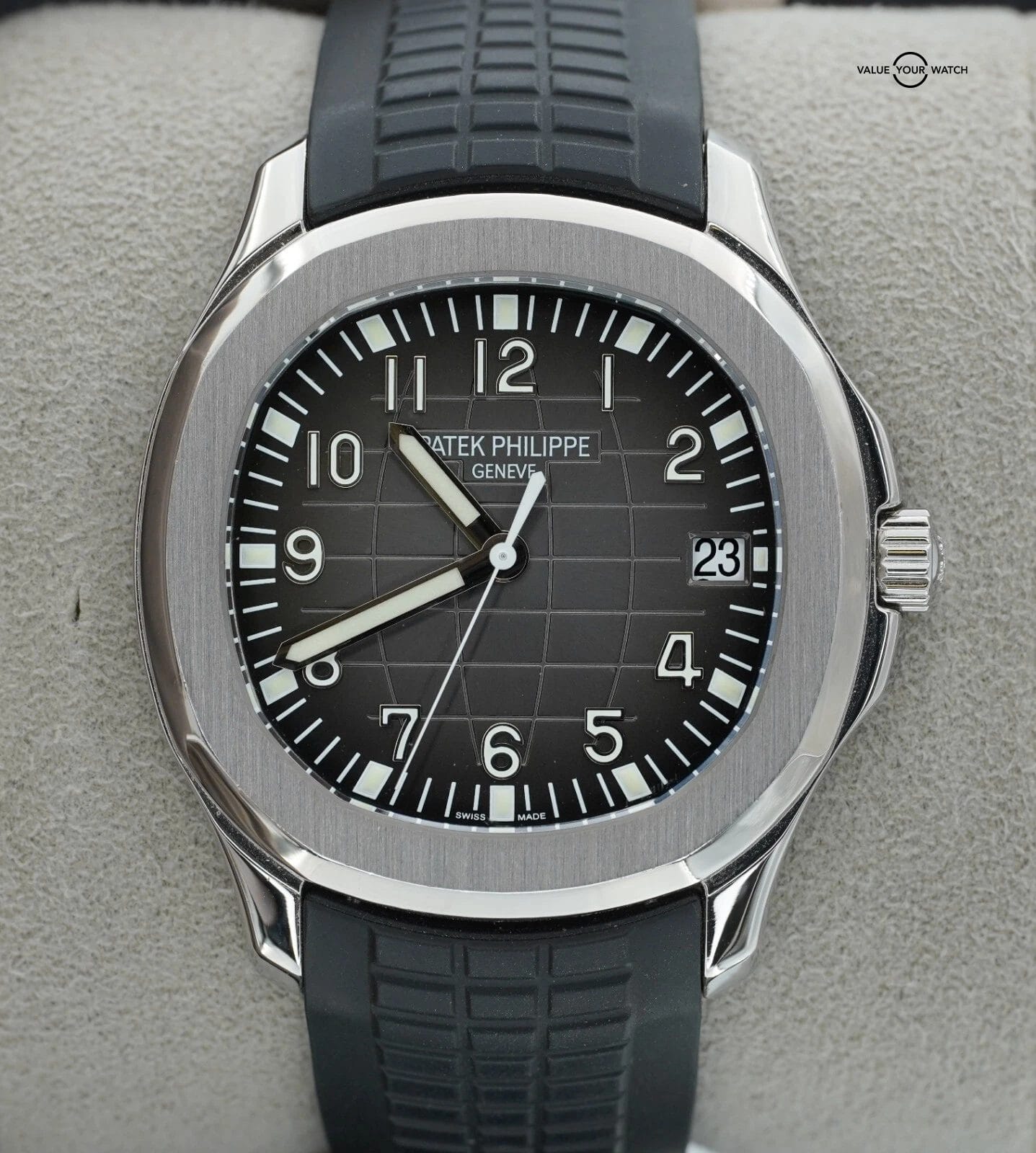 Patek Philippe Aquanaut 5167A Stainless Steel Black Dial Bracelet and Rubber! - Image 20