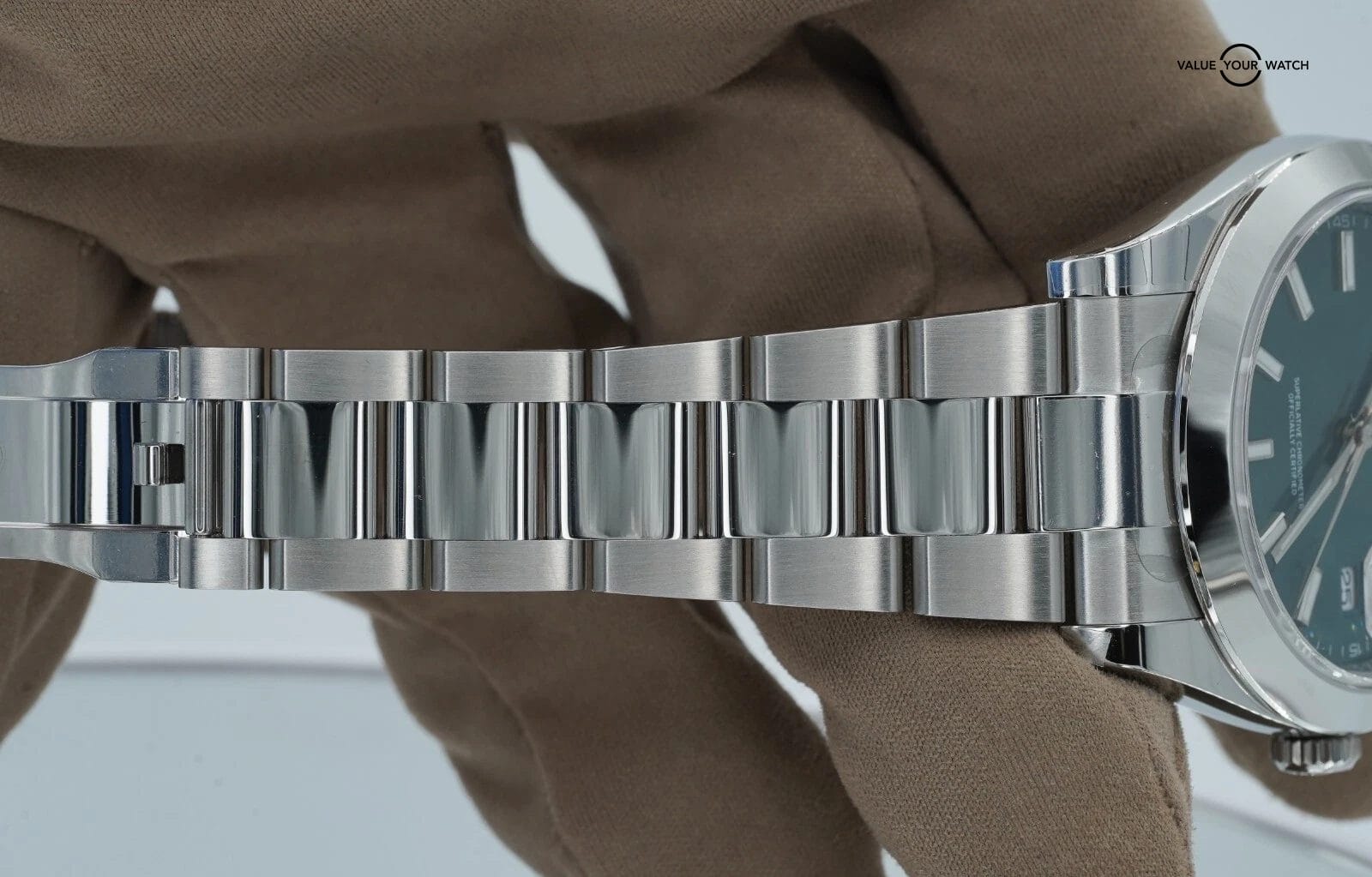 2025 Rolex Datejust 41mm Stainless Steel Mint Green 126300 BOXES/PAPERS! - Image 18