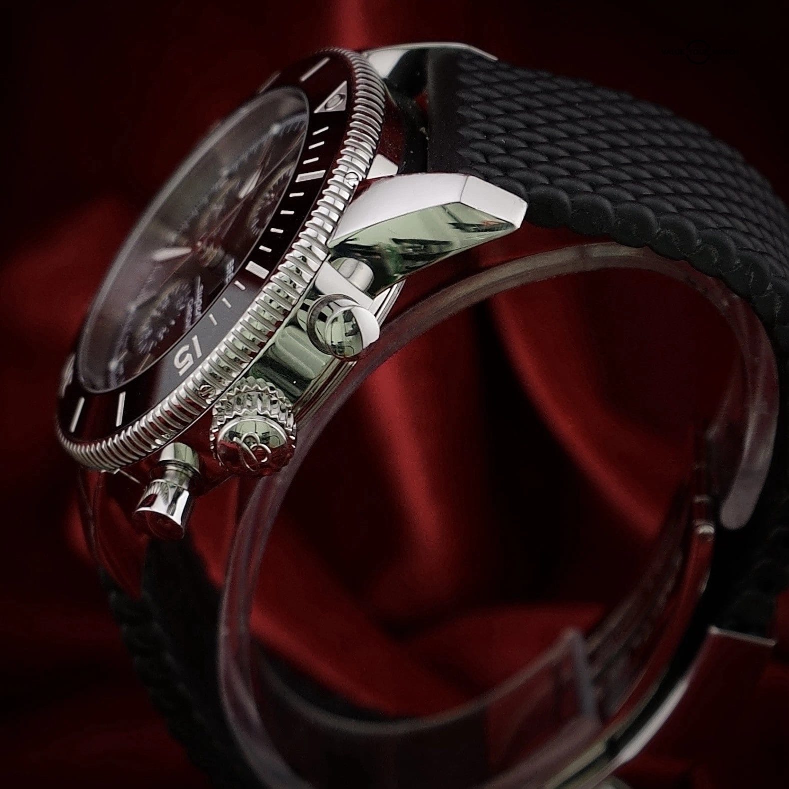 Breitling Superocean Heritage II 44mm A13313 Chrongraph Black Dial - Image 2