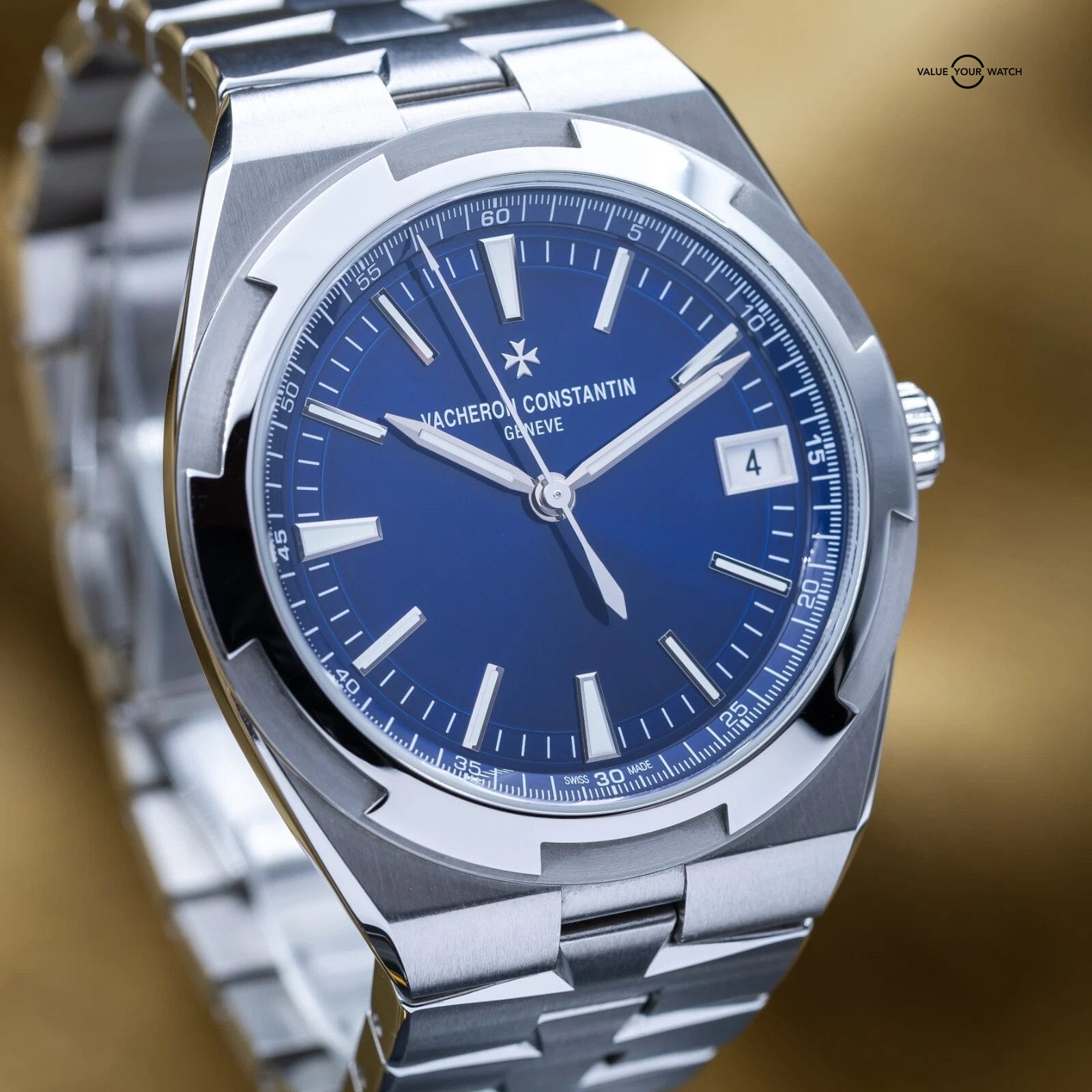 2024 Vacheron Constantin Overseas 4520V Blue Dial 41mm - Complete Set - Image 2