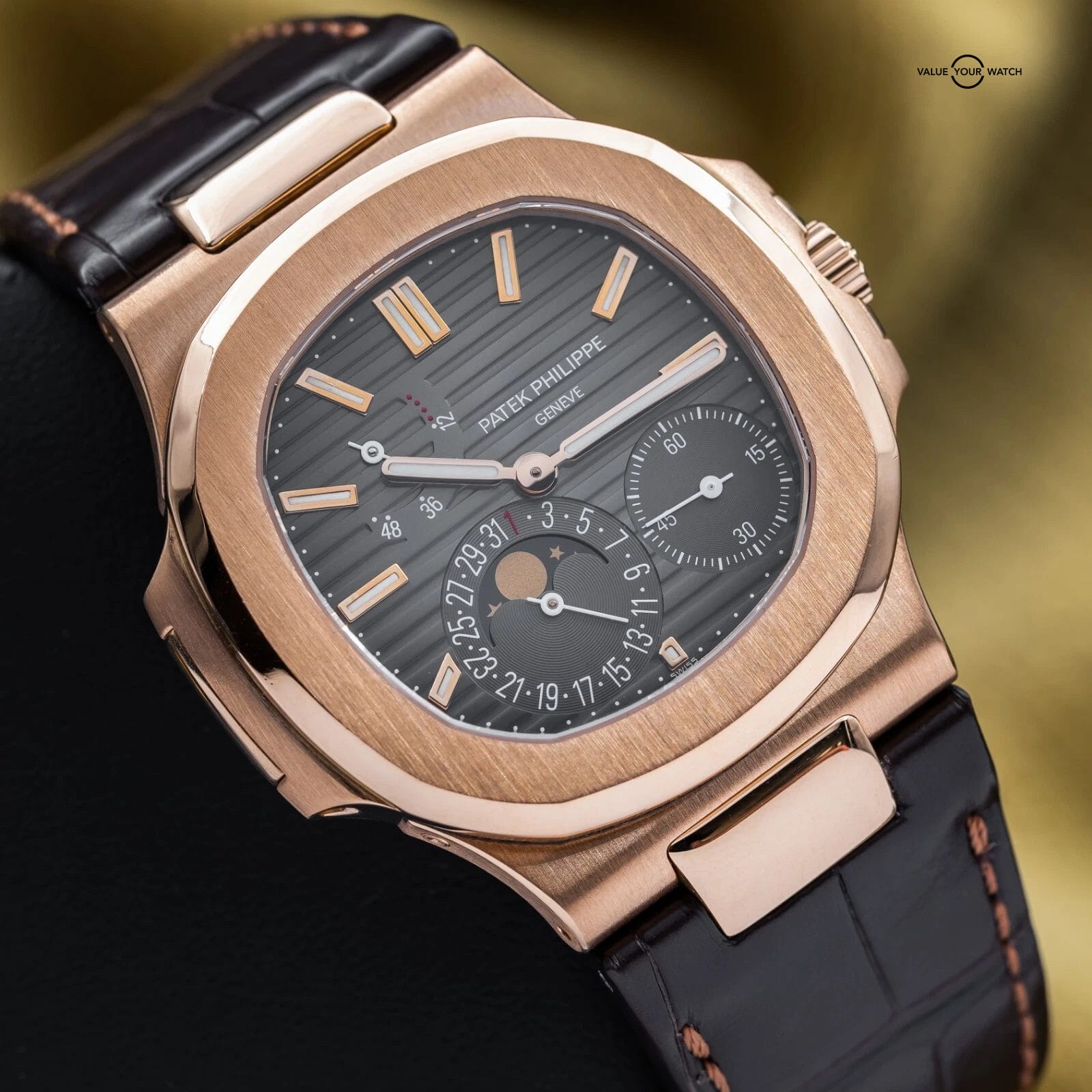 Patek Philippe Nautilus Moonphases Rose Gold 40mm 5712r - 2016 FACTORY SERVICED - Image 3
