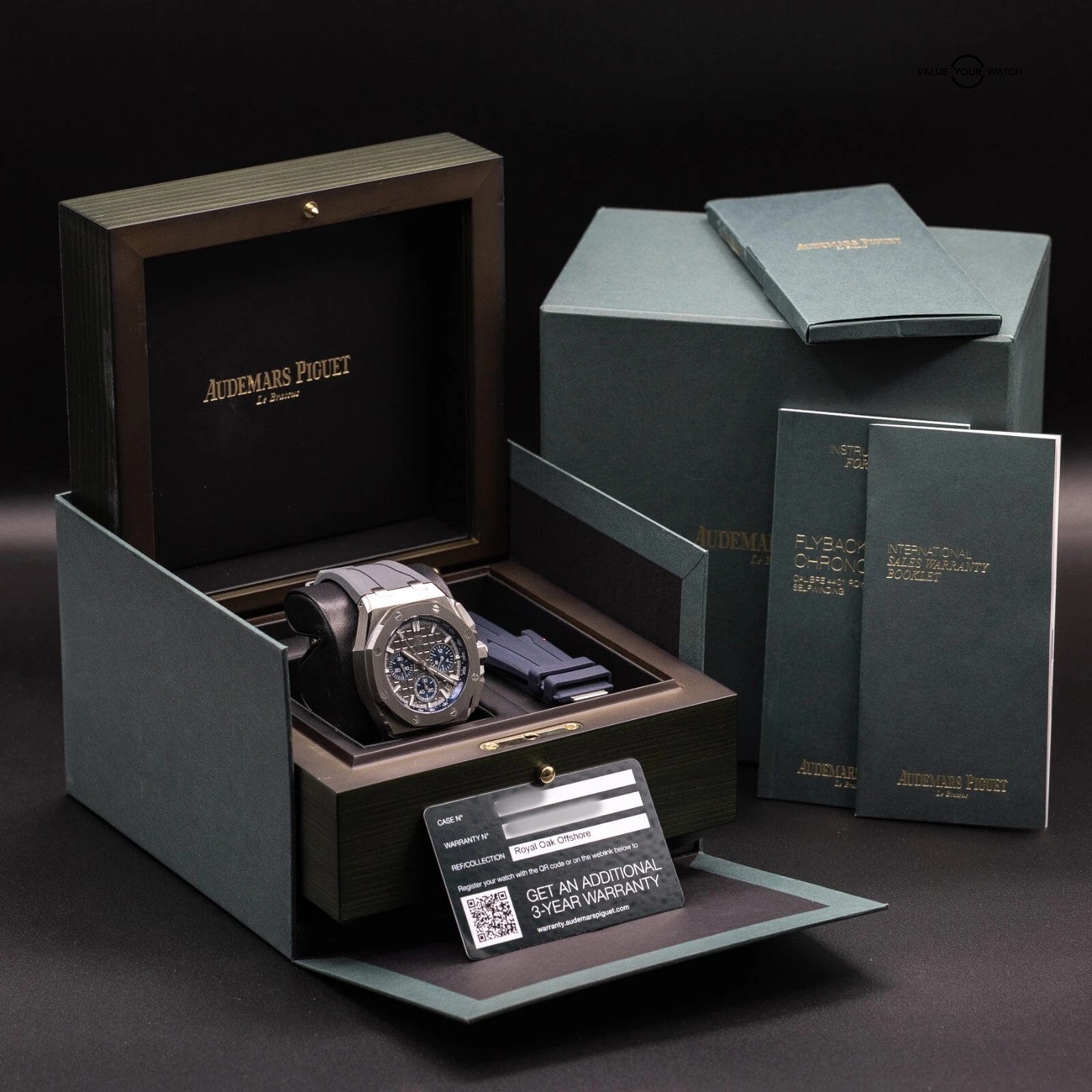 Audemars Piguet Royal Oak Offshore Titanium & Ceramic Gray Men's Watch - 26420IO - Image 3