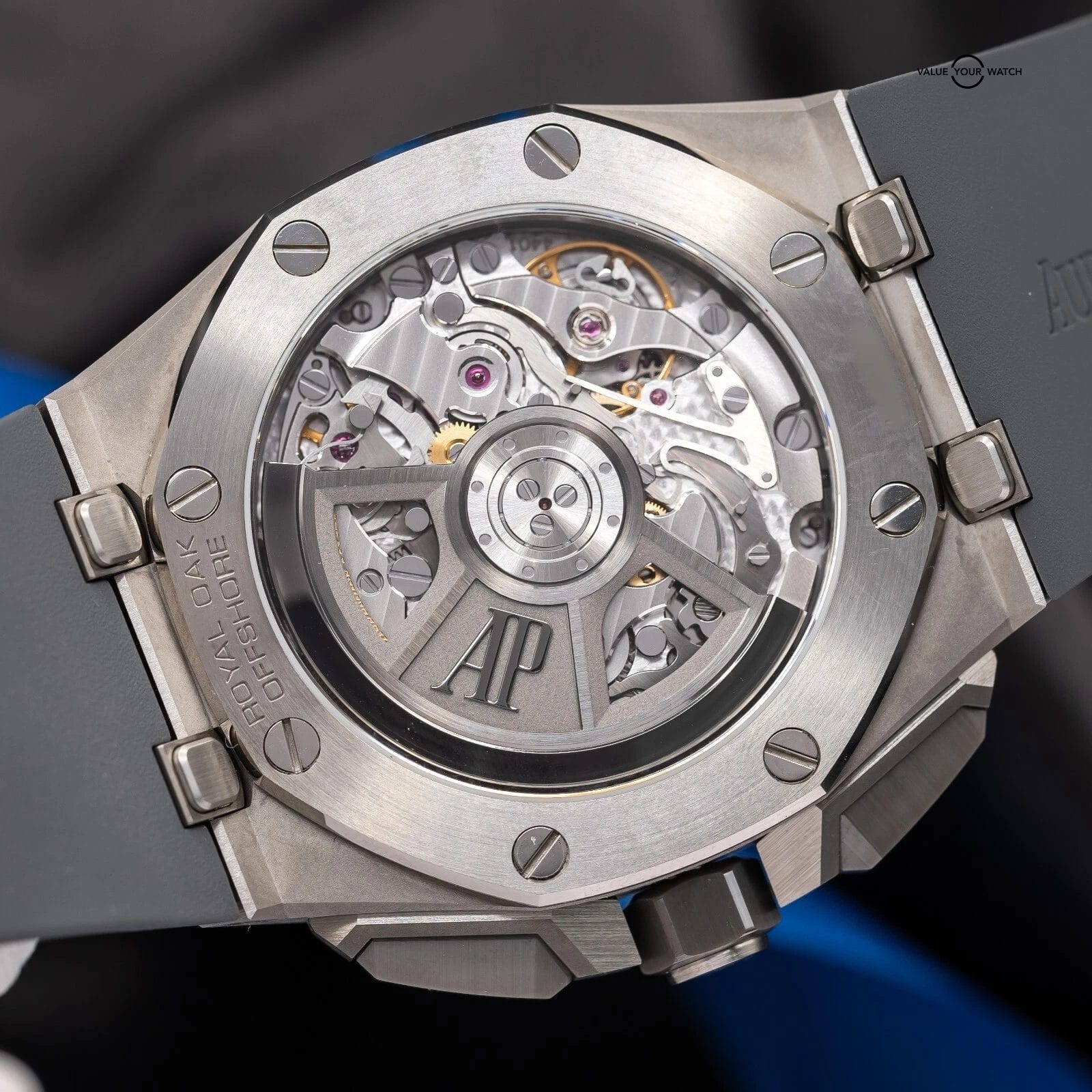 Audemars Piguet Royal Oak Offshore Titanium & Ceramic Gray Men's Watch - 26420IO - Image 4