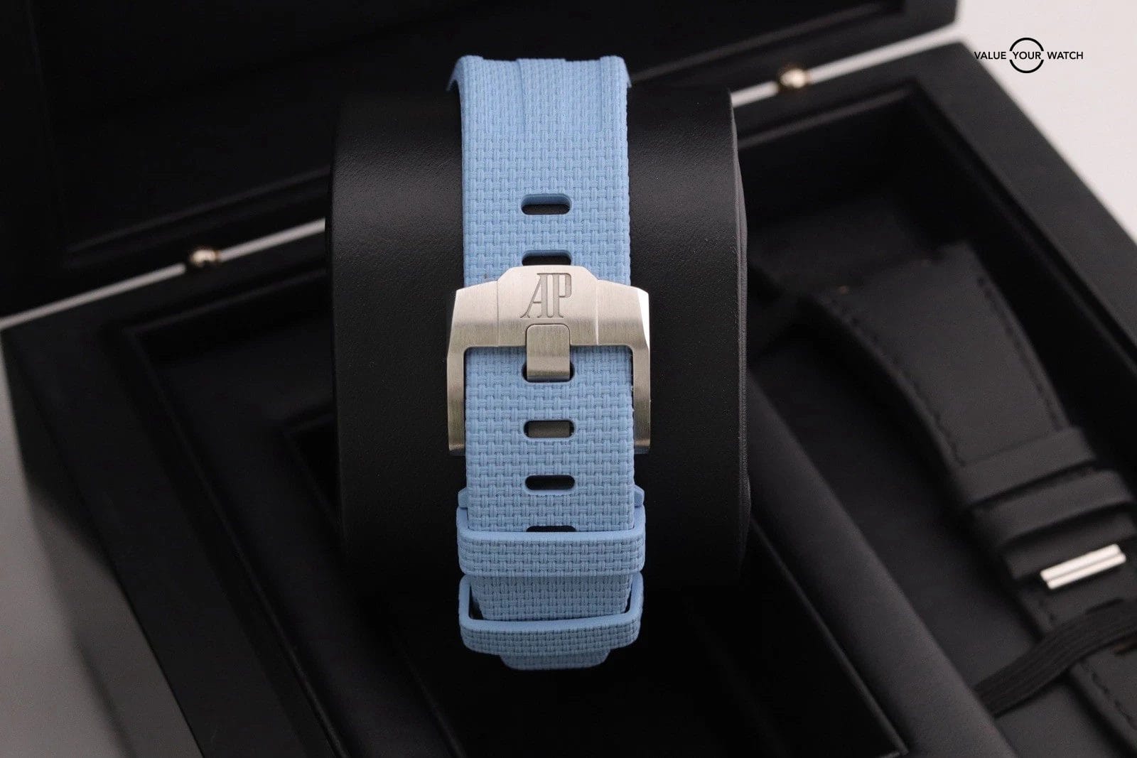 Audemars Piguet 26238ST.OO.A340CA.01 Royal Oak Offshore 42mm Tiffany Baby Blue - Image 9