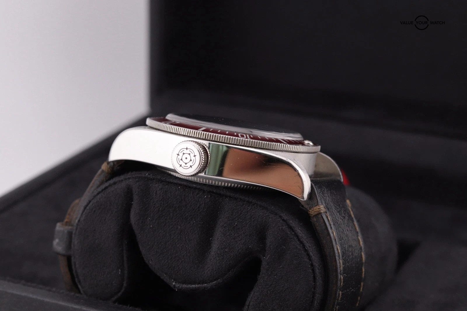 TUDOR Black Bay Red | ref. 79230R | Complete Set - Image 13