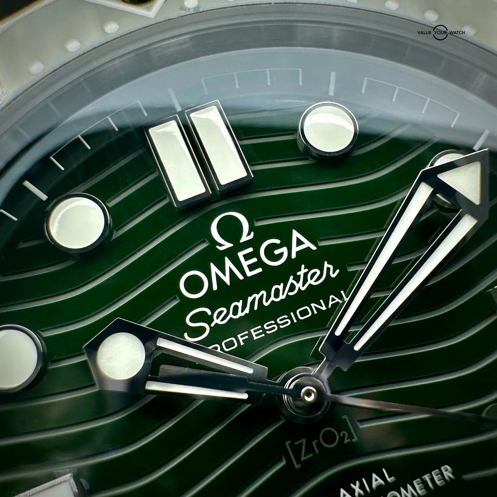 Omega Seamaster Diver 300M Seaweed 210.30.42.20.10.001 Green Box/Papers 42mm - Image 3