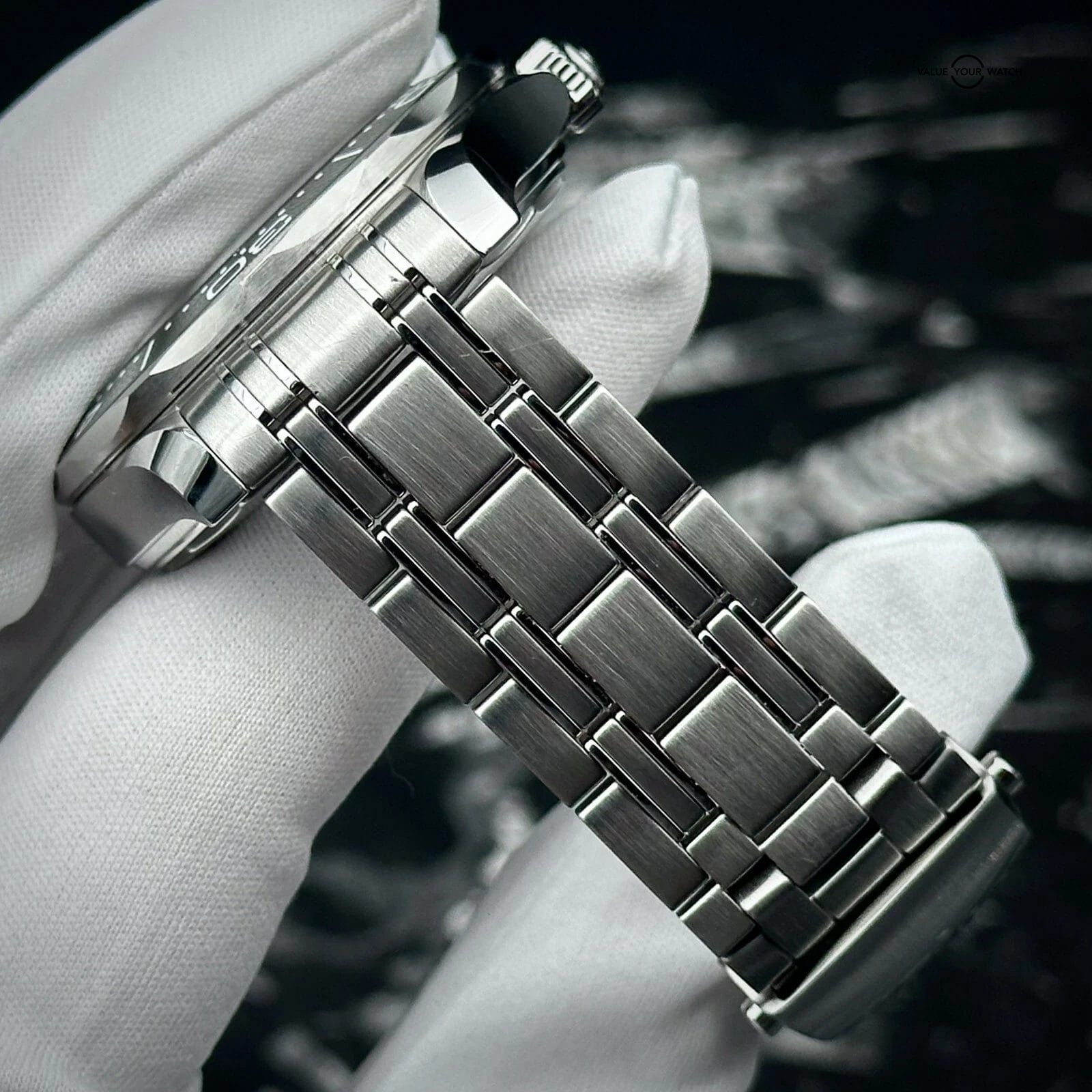 Omega Seamaster Diver 300M Seaweed 210.30.42.20.10.001 Green Box/Papers 42mm - Image 8