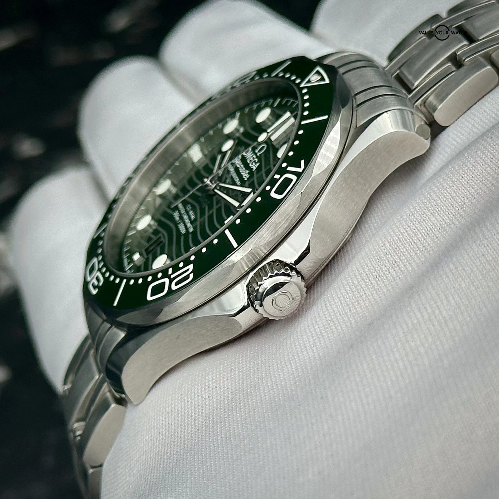 Omega Seamaster Diver 300M Seaweed 210.30.42.20.10.001 Green Box/Papers 42mm - Image 10