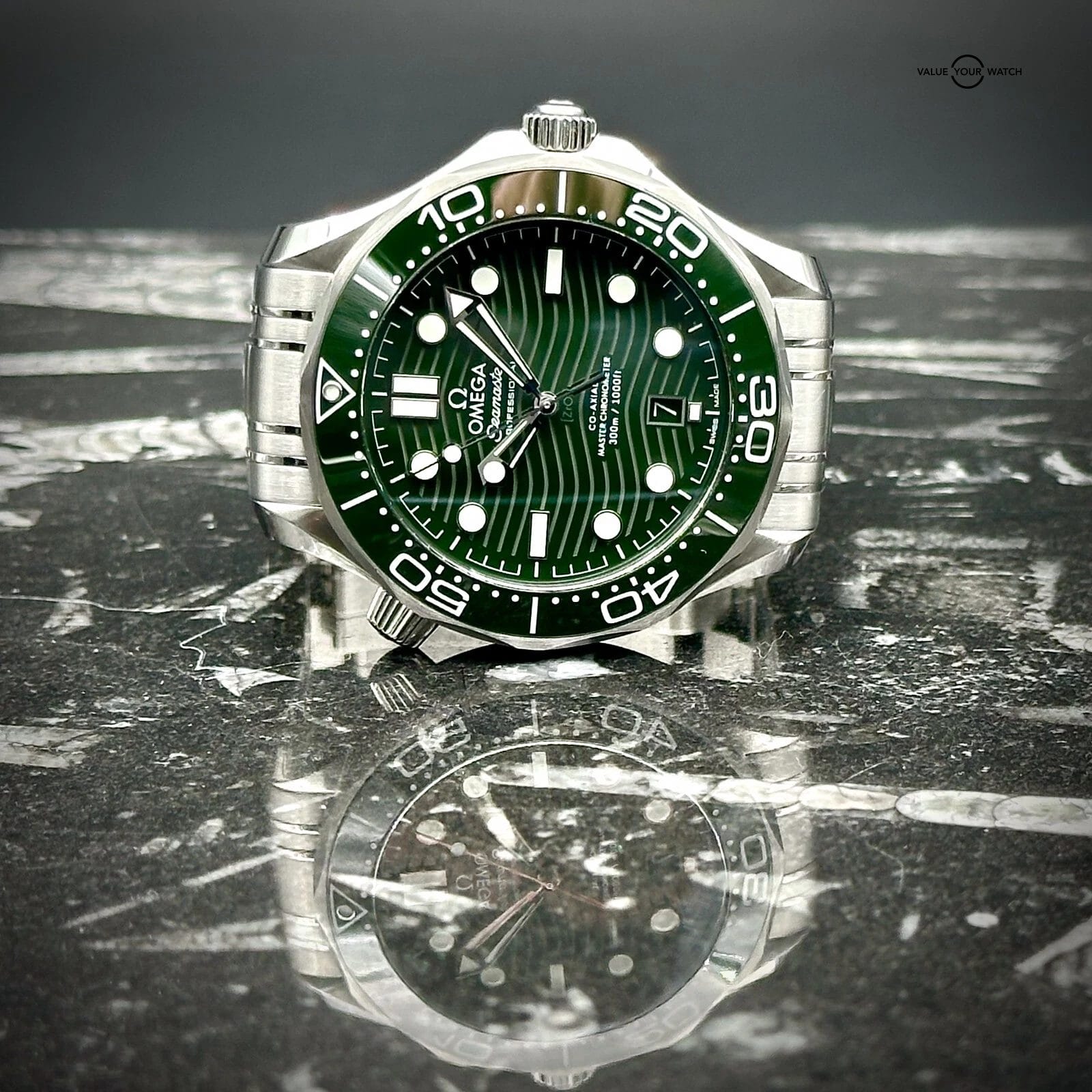 Omega Seamaster Diver 300M Seaweed 210.30.42.20.10.001 Green Box/Papers 42mm - Image 14