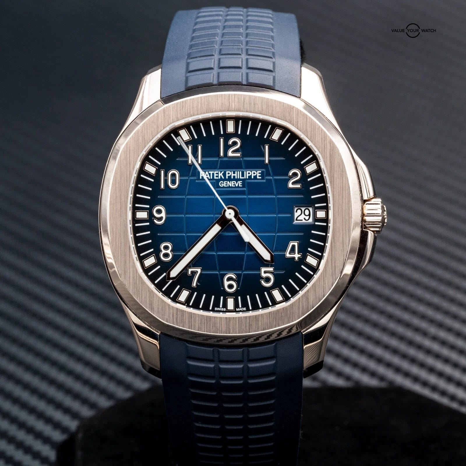 2019 Patek Philippe Aquanaut 5168G-001 Blue Dial 42mm FULL SET -- IN-STOCK