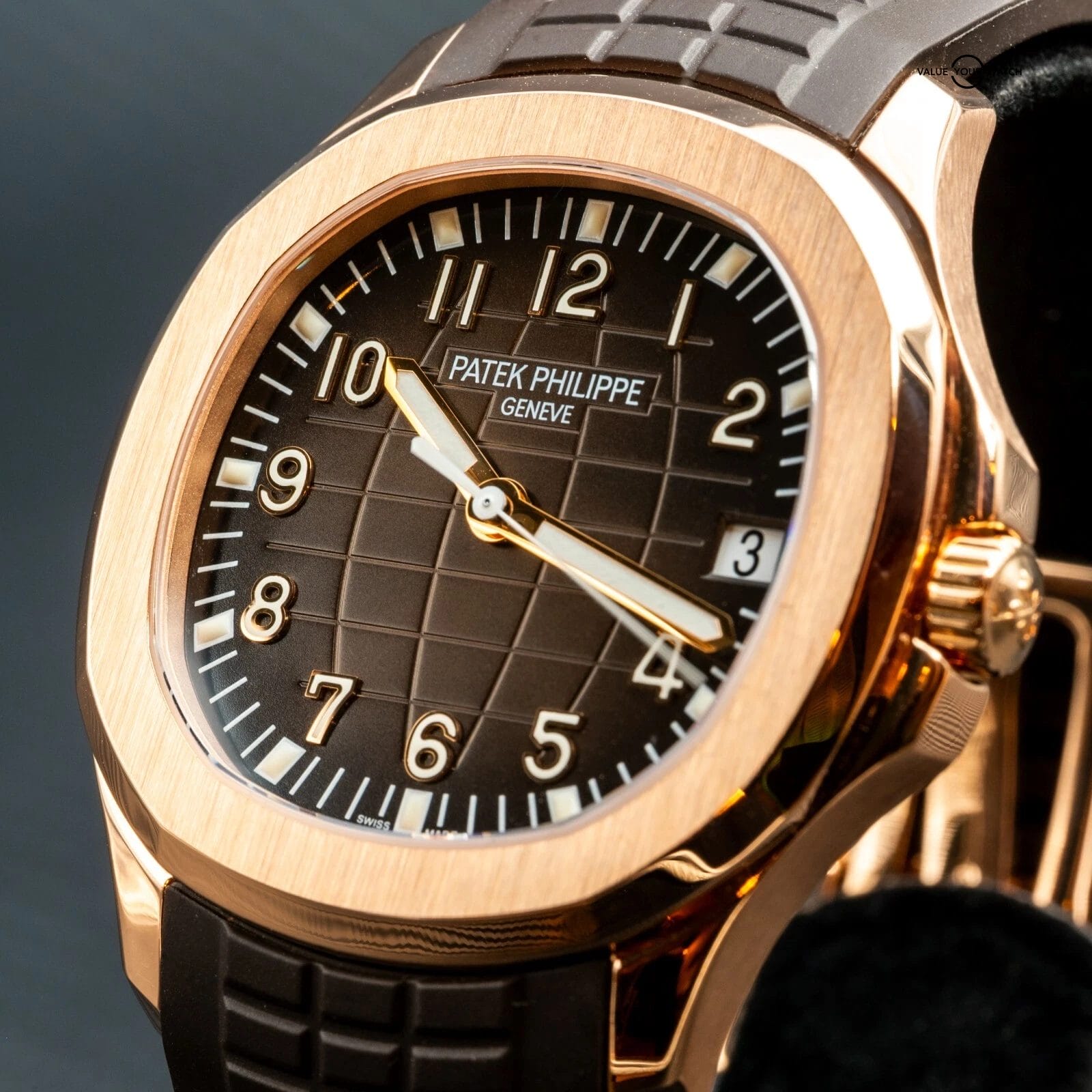 MINT 2015 Patek Philippe Aquanaut 5167R-001 Rose Gold Brown Dial - FULL SET - Image 3