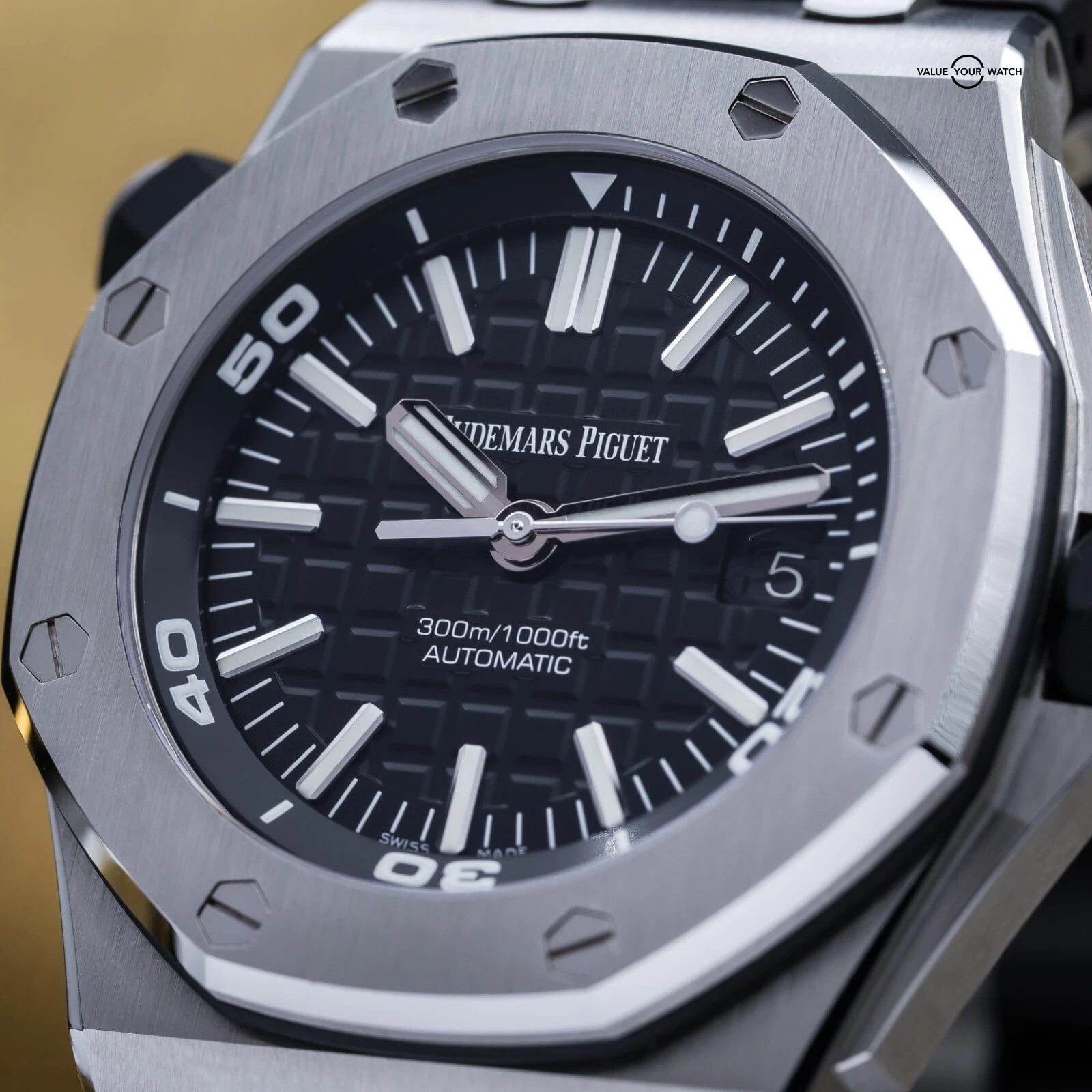 Audemars Piguet Royal Oak Offshore Diver 42mm Black Dial AP 15710ST - Full Set - Image 8