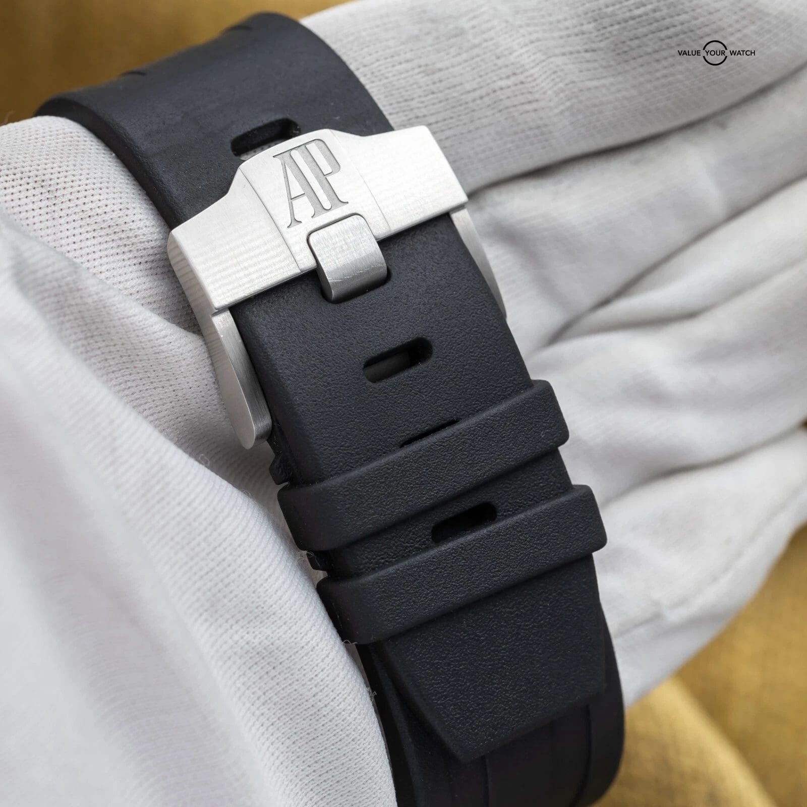 Audemars Piguet Royal Oak Offshore Diver 42mm Black Dial AP 15710ST - Full Set - Image 9