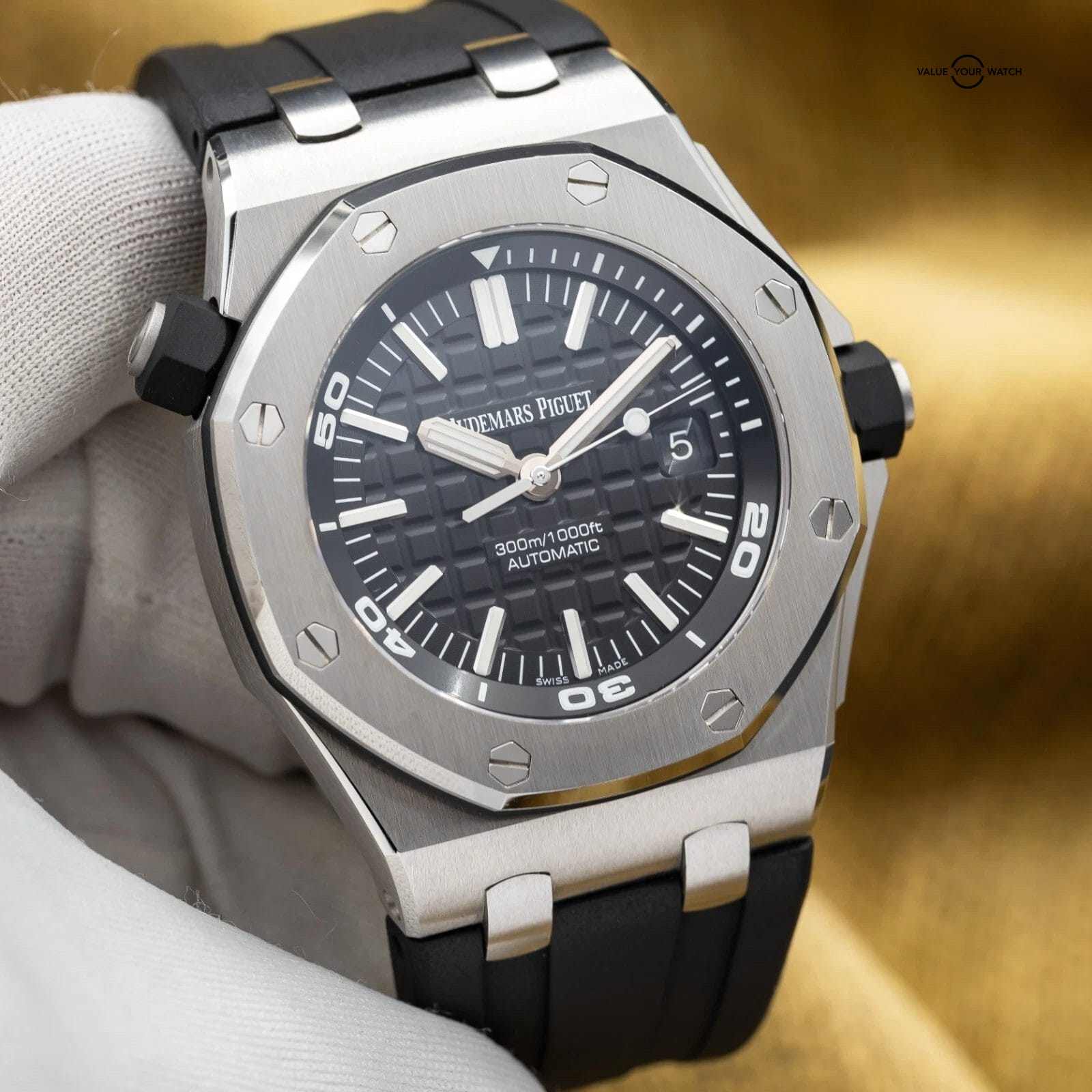 Audemars Piguet Royal Oak Offshore Diver 42mm Black Dial AP 15710ST - Full Set - Image 12