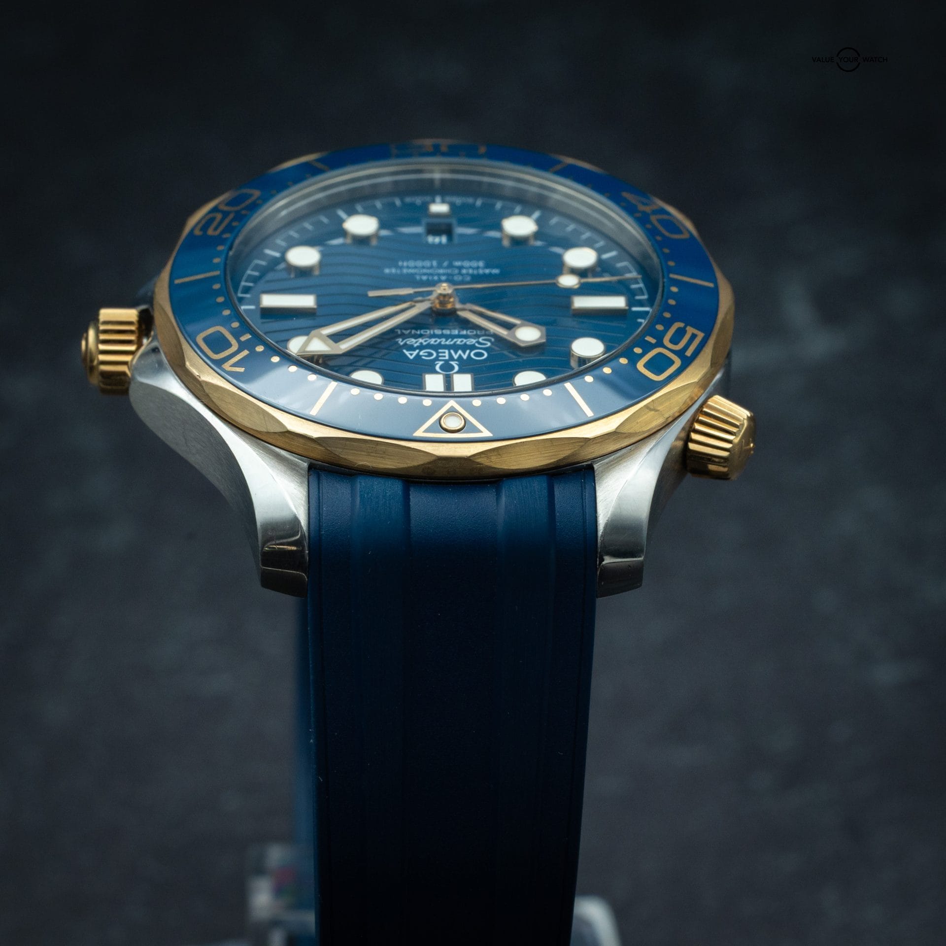 Omega Seamaster Diver 300M Co‑Axial Master Chronometer Ref. 210.22.42.20.03.002 - Image 6