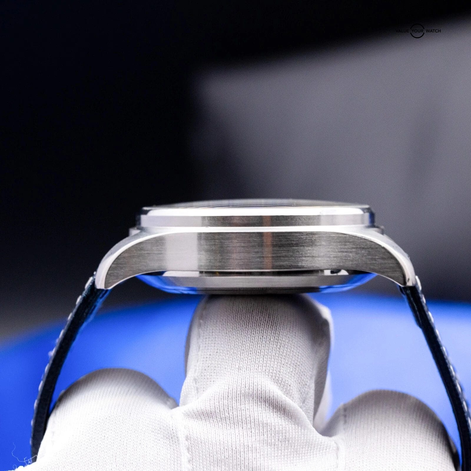 IWC Pilot's Chronograph Le Petit Prince Blue Dial 43mm with 3 Straps IW377714 - Image 4