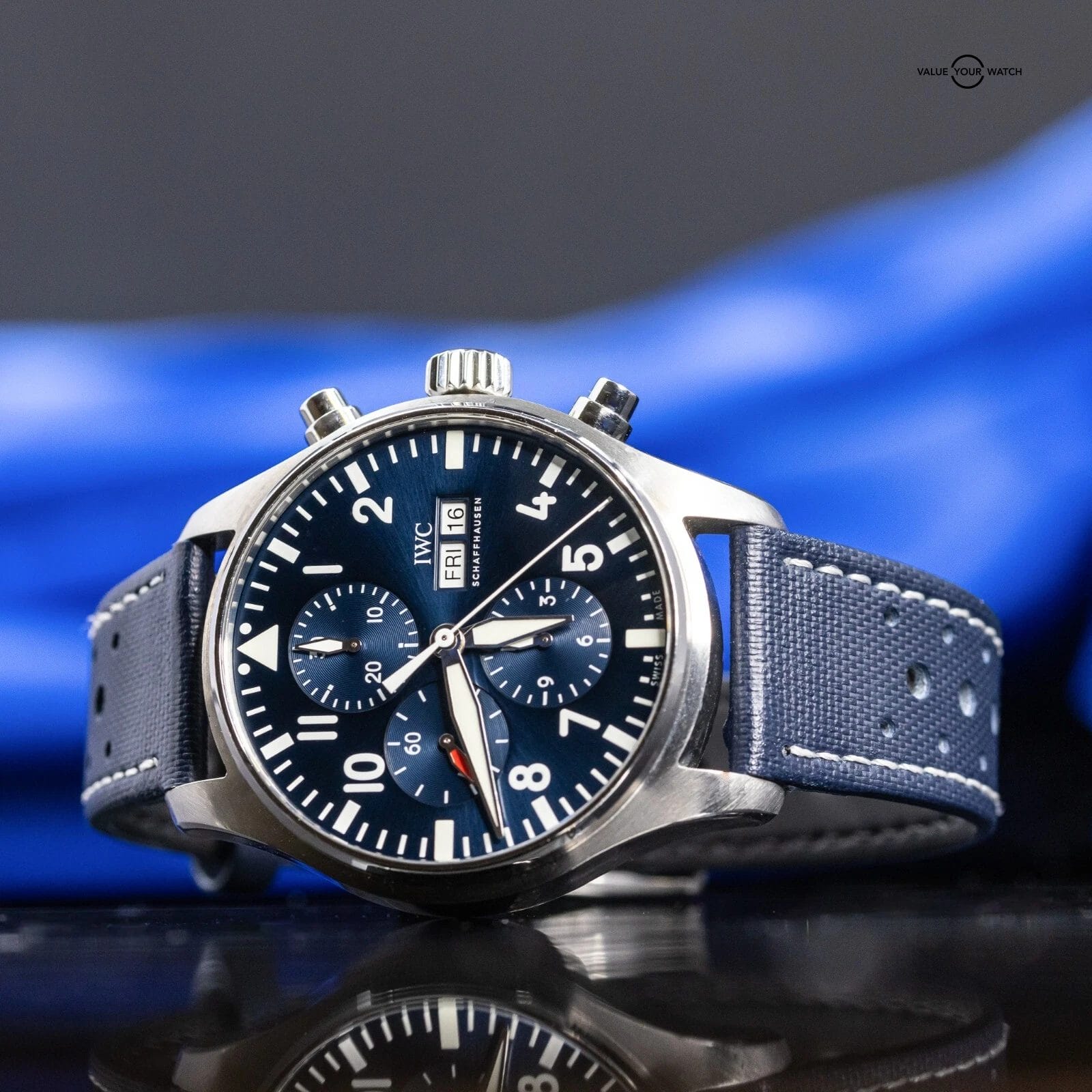 IWC Pilot's Chronograph Le Petit Prince Blue Dial 43mm with 3 Straps IW377714 - Image 13