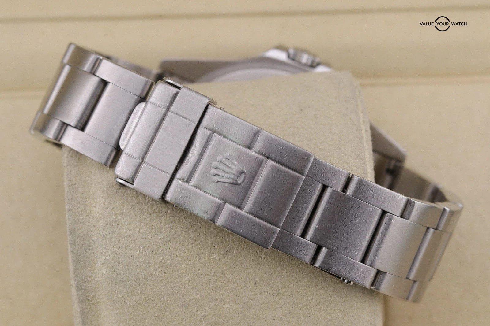 Rolex GMT-Master II Pepsi 16710 Oyster Bracelet with Red and Black Bezel 40mm - Image 14