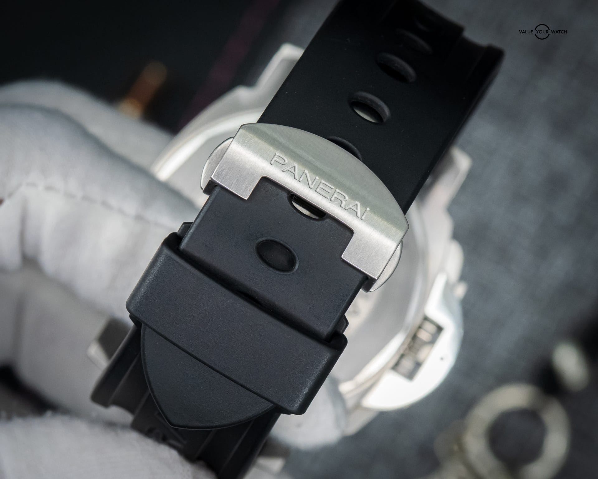 Panerai PAM00196 Luminor Daylight Chronograph 44mm Stainless Steel– BOX & PAPERS - Image 7