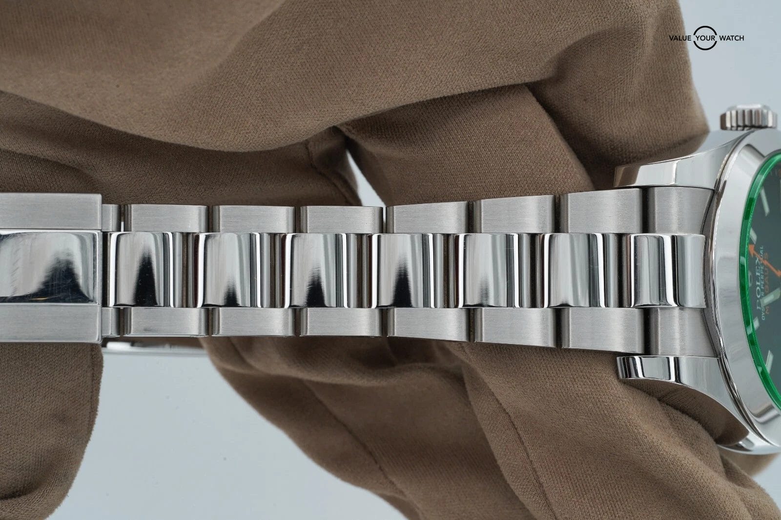 2018 Rolex Milgauss 116400GV 40mm Black Dial Stainless Steel BOX/PAPERS! - Image 13