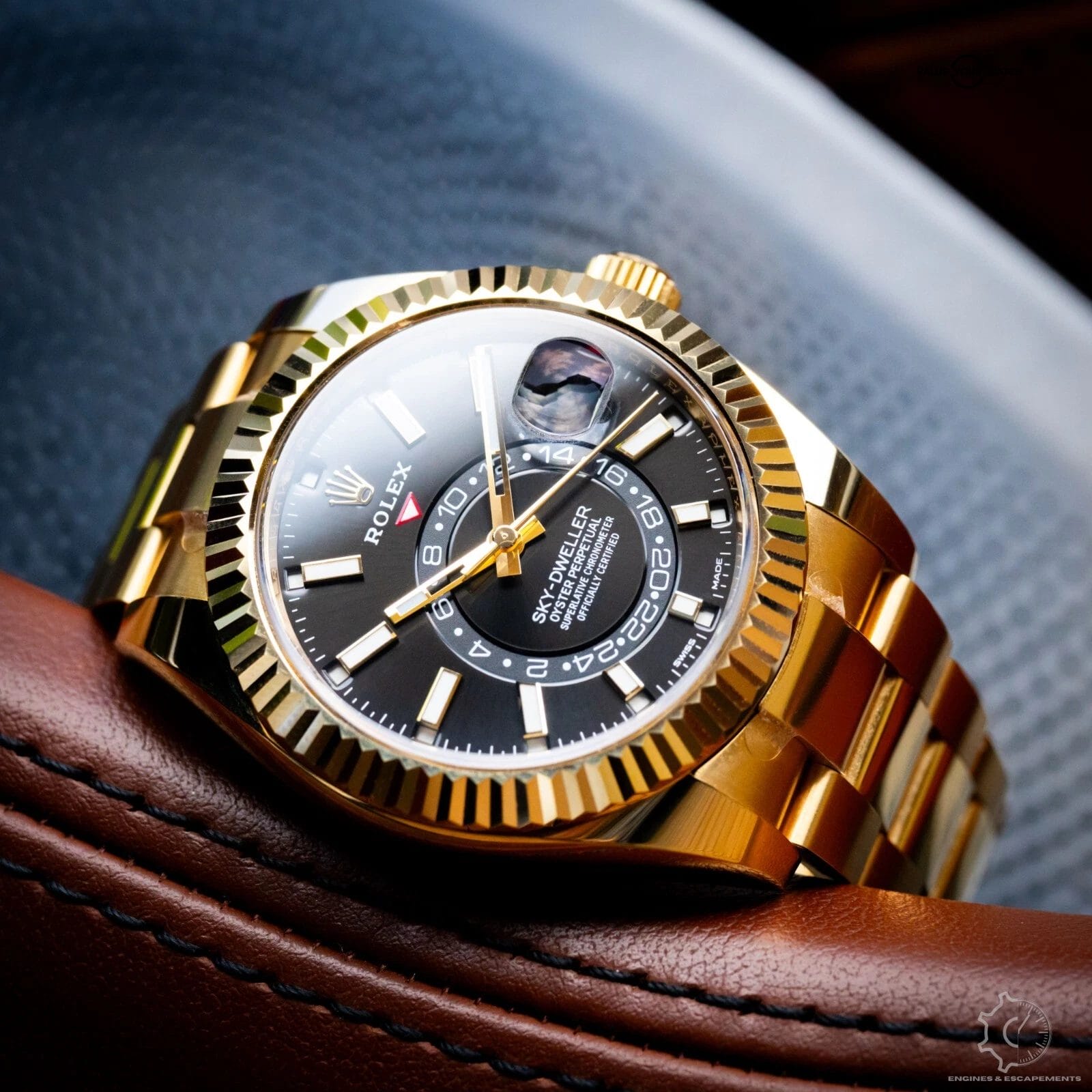 Rolex Sky-Dweller 336938 Yellow Gold Black Dial Complete Set