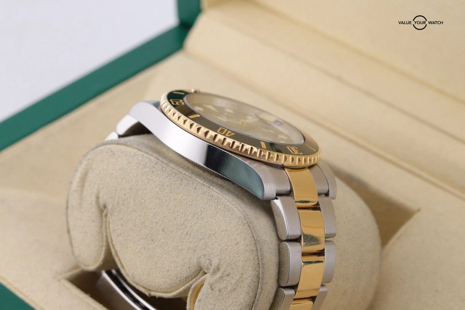 Rolex Submariner 116613 40mm Black Ceramic 18K Yellow Gold Stainless Steel - Image 9